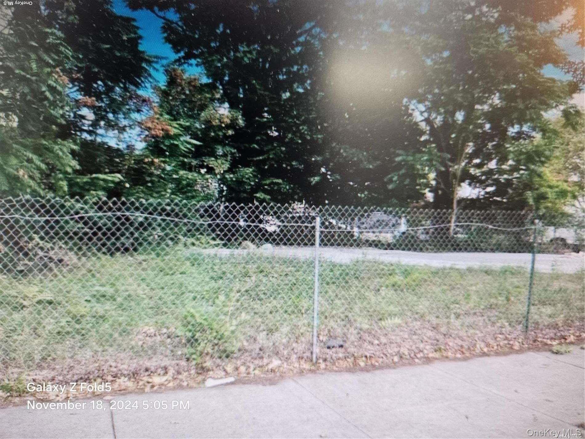 24-31 Francis Lewis Boulevard Property Photo 9