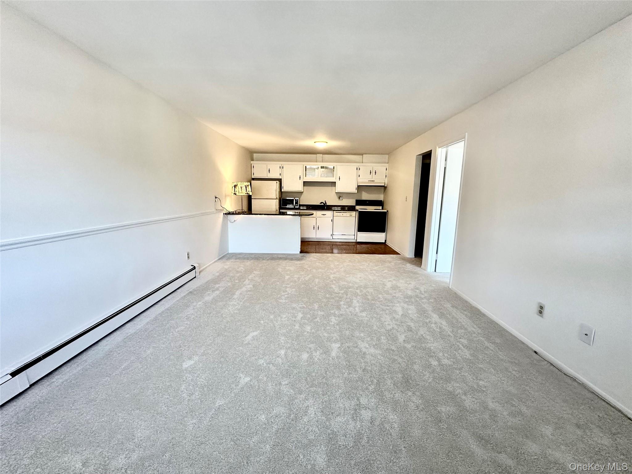 1840 Crompond Road 4a3 Property Photo 3