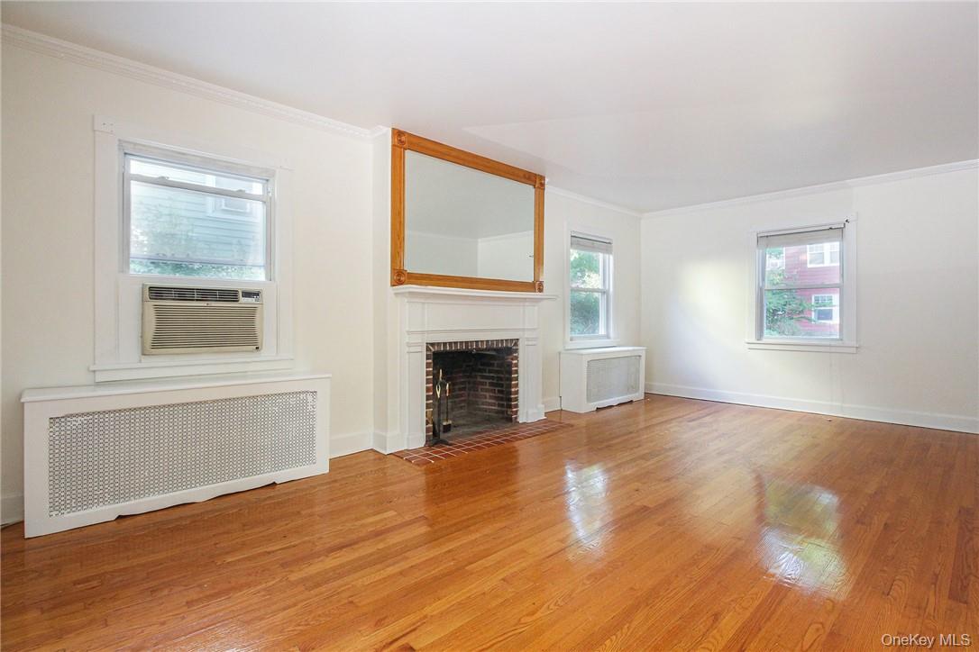 237 Coligni Avenue Property Photo 2