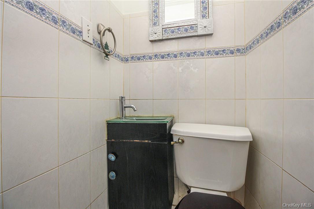 237 Coligni Avenue Property Photo 17