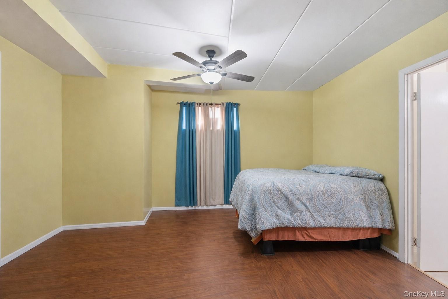 863 Home Street Property Photo 15