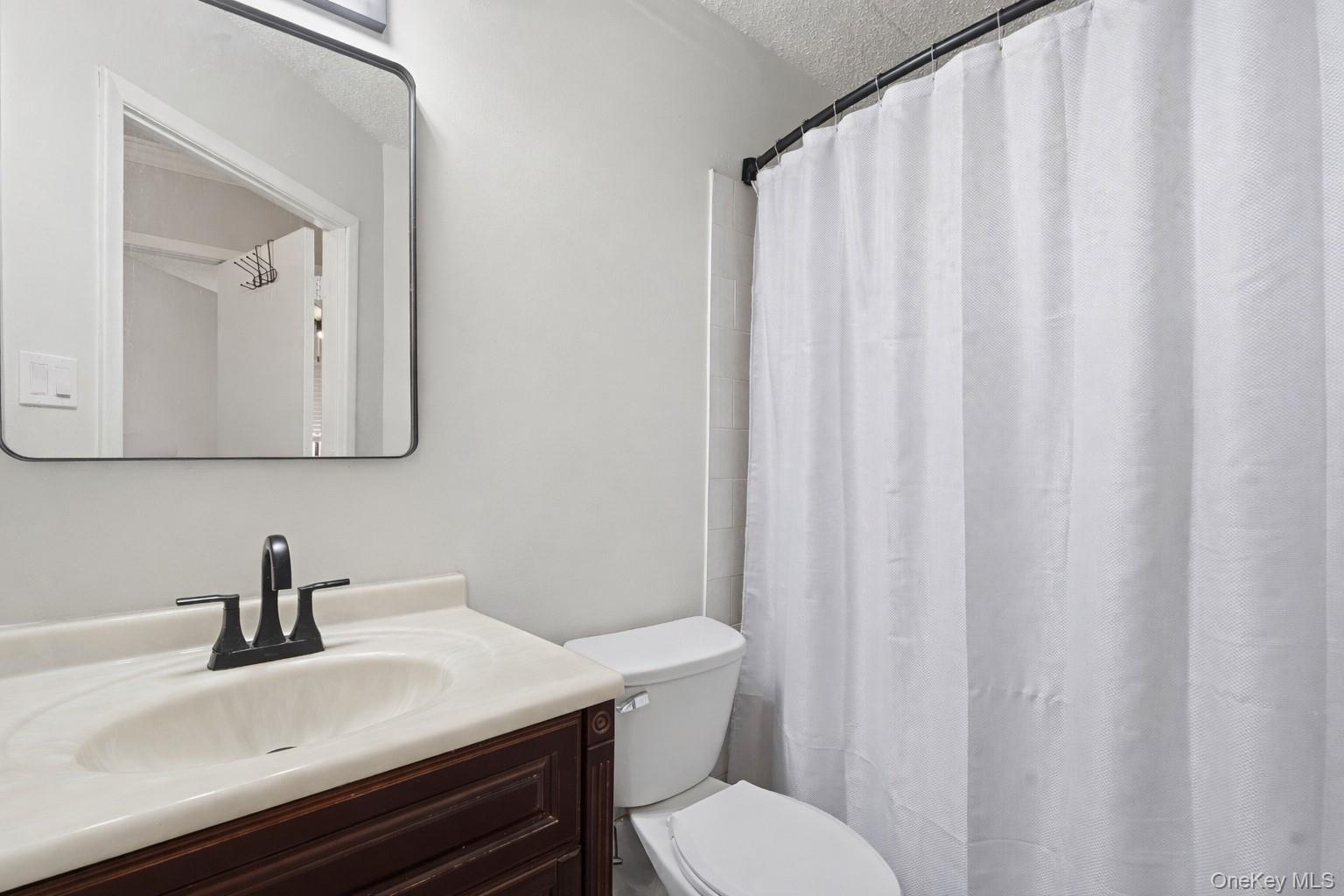 863 Home Street Property Photo 21