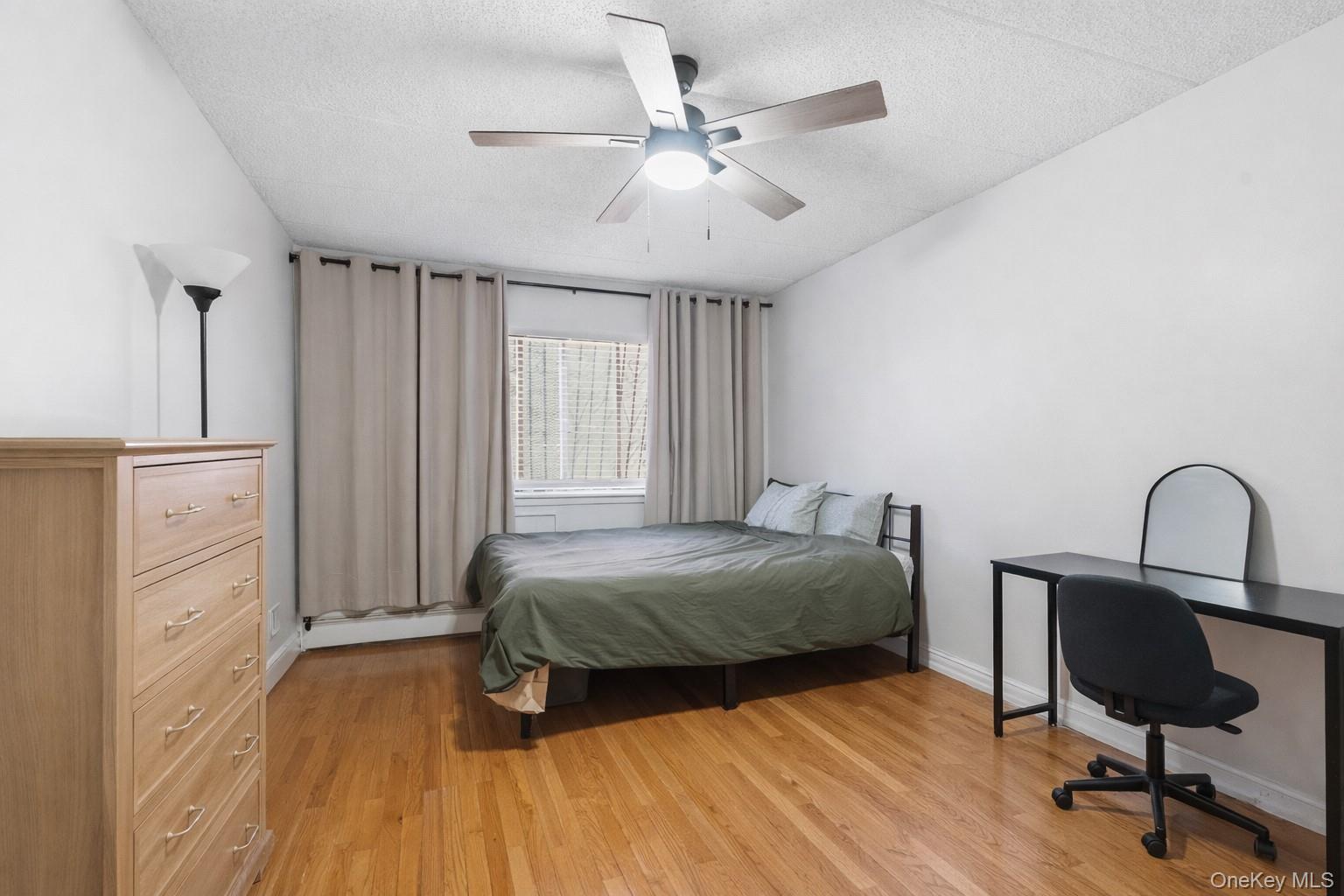 863 Home Street Property Photo 26