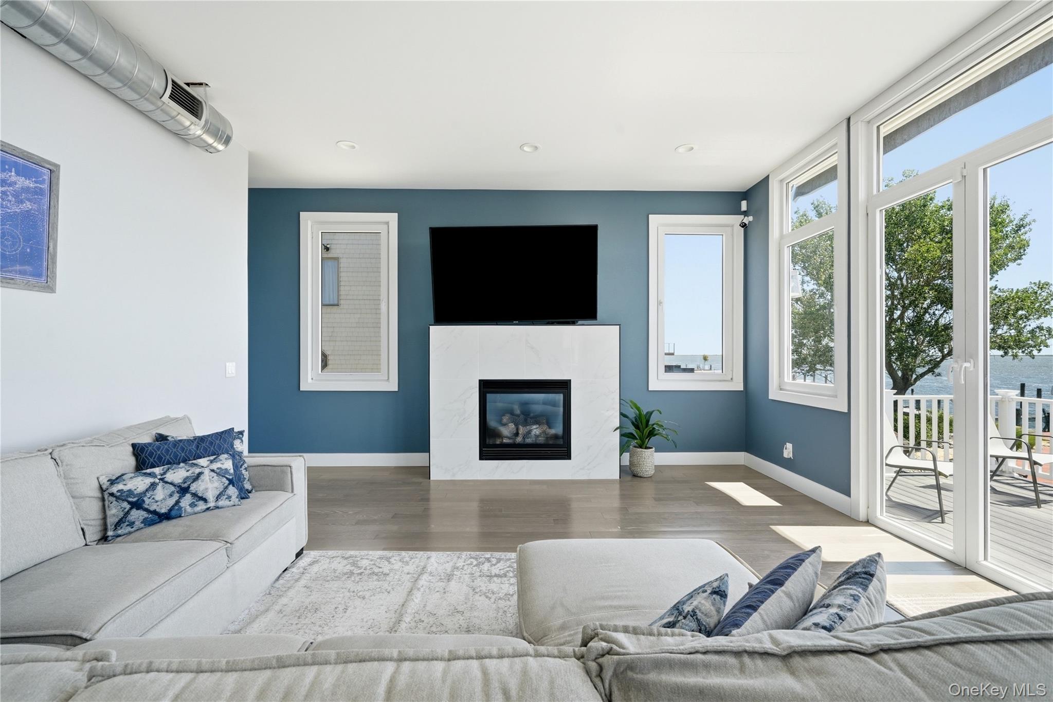 298 W Lido Promenade Property Photo 9