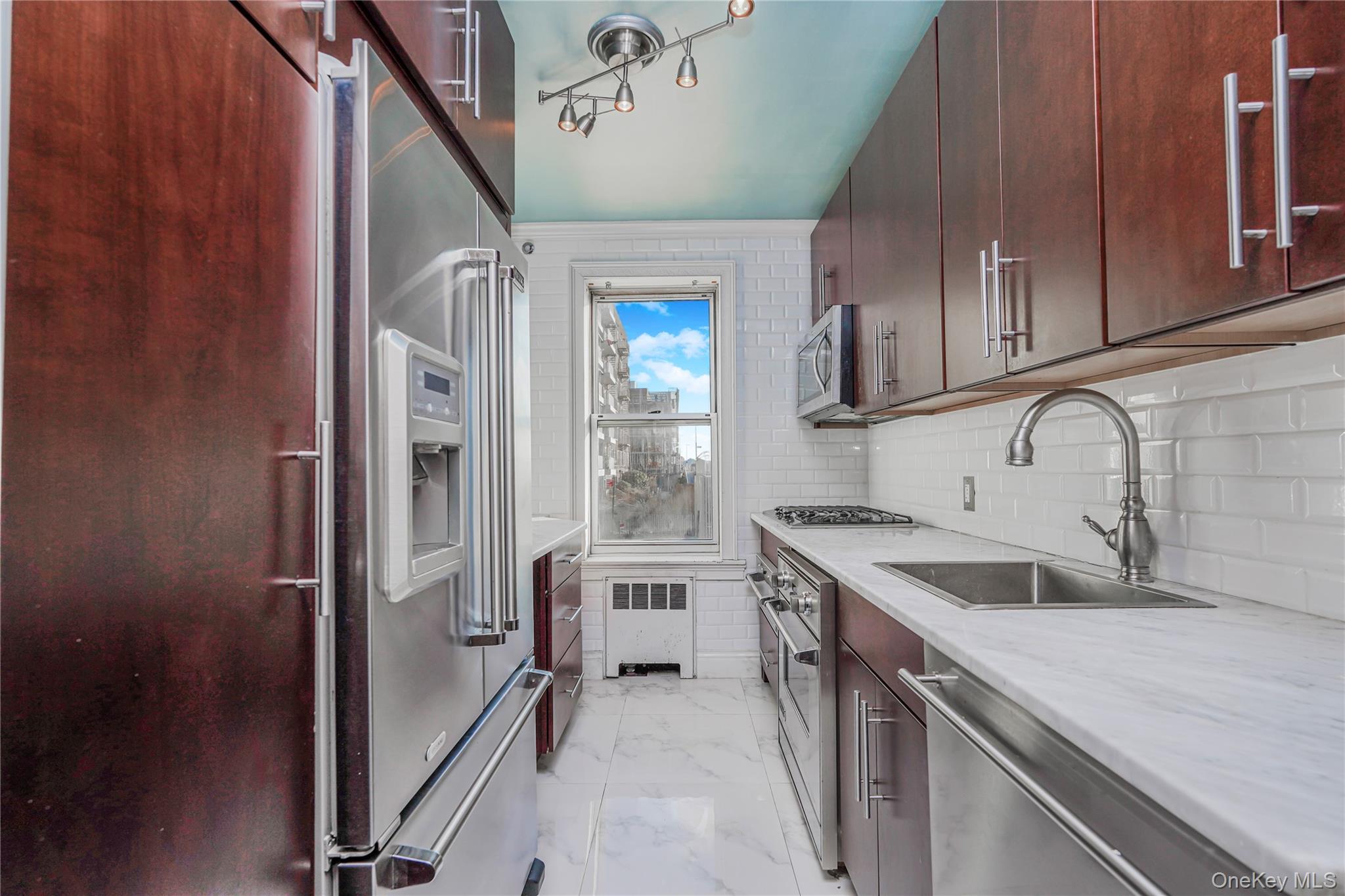 12116 Ocean Promenade 1c Property Photo 9
