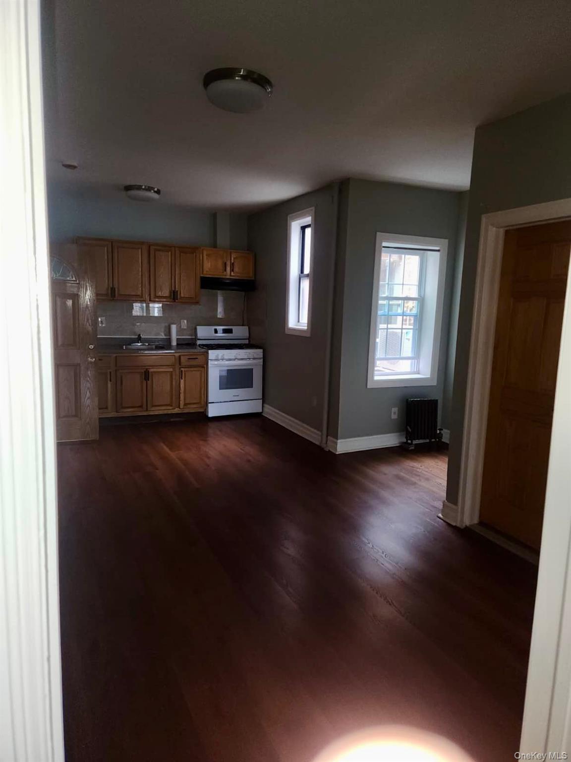 116-43 Sutphin Boulevard Property Photo 8