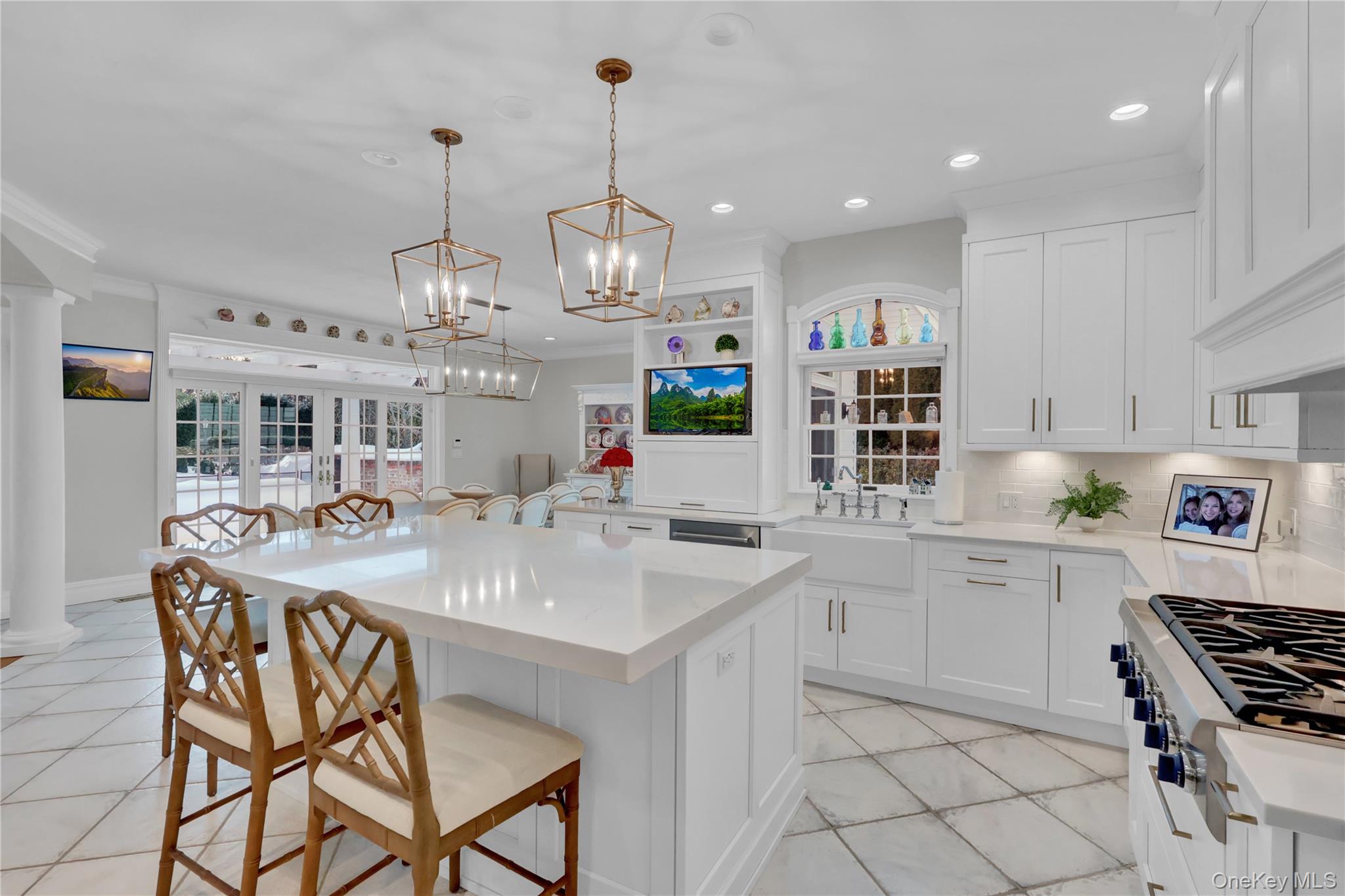 15 Pironi Court Property Photo 14