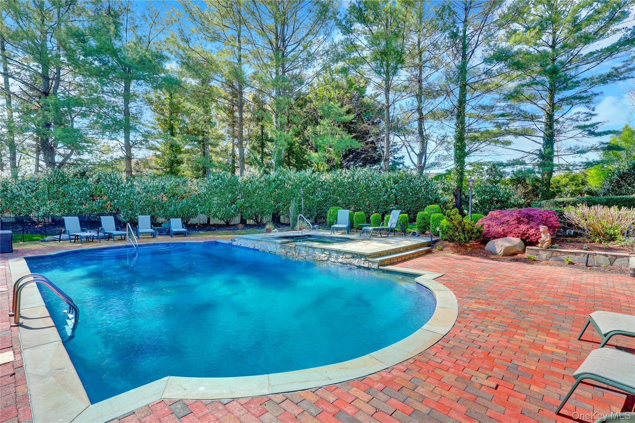 15 Pironi Court Property Photo 44