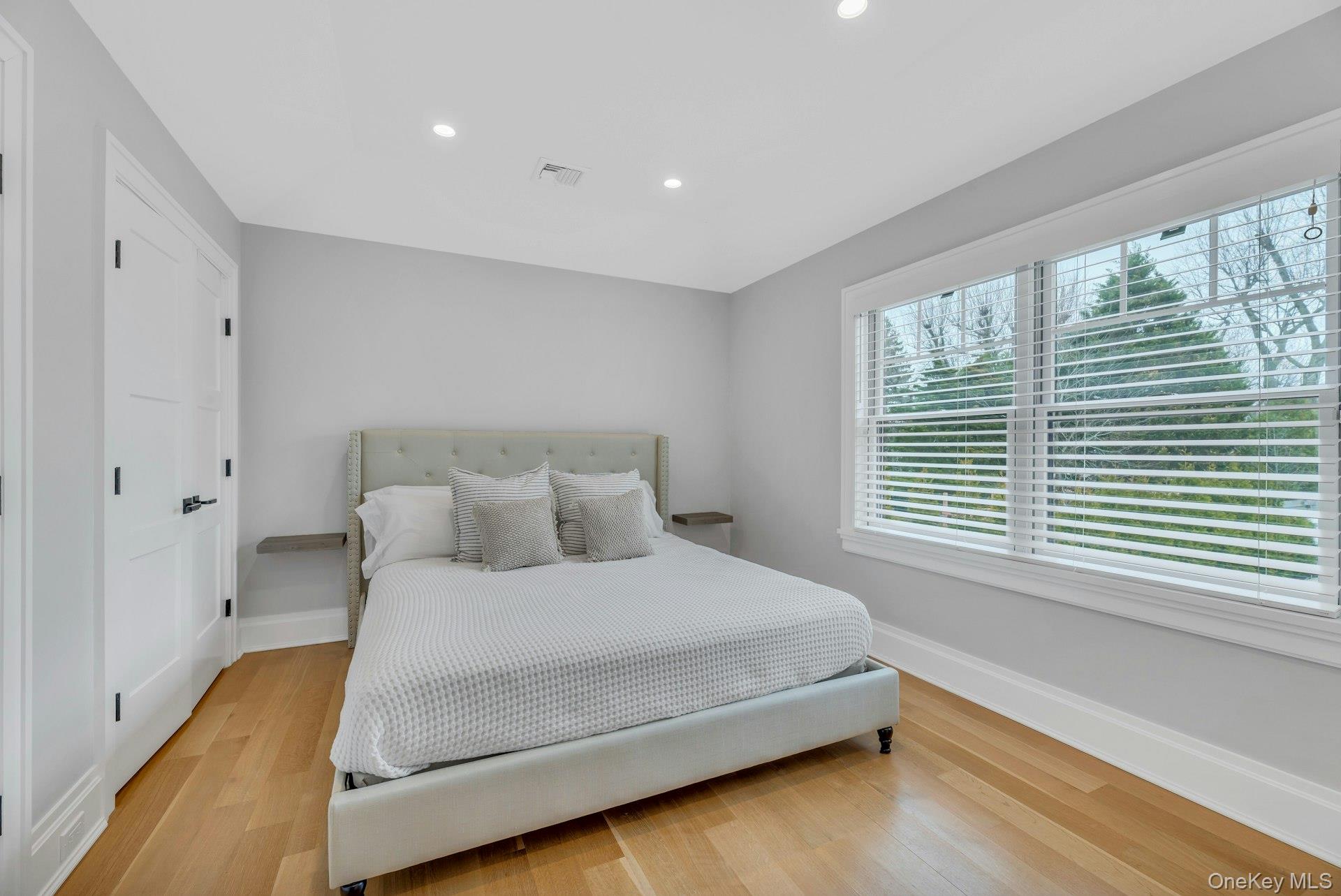 165 Marine Place Property Photo 17
