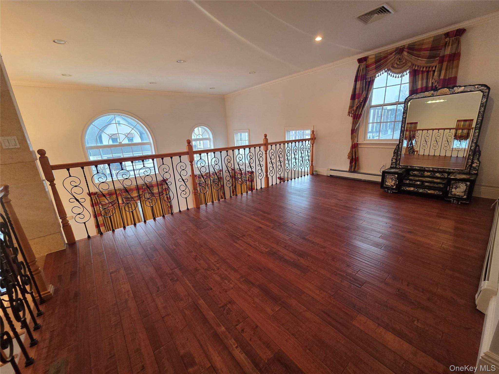 35-62 168th Street Property Photo 15