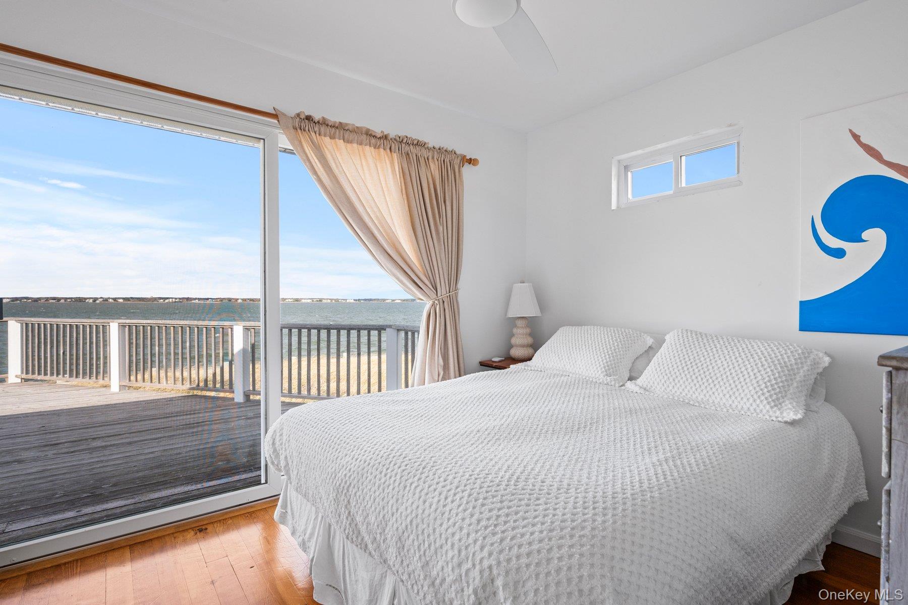 654a Dune Road Property Photo 15