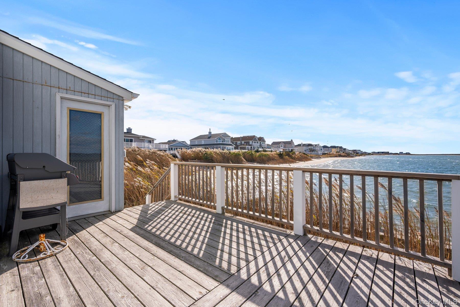 654a Dune Road Property Photo 23