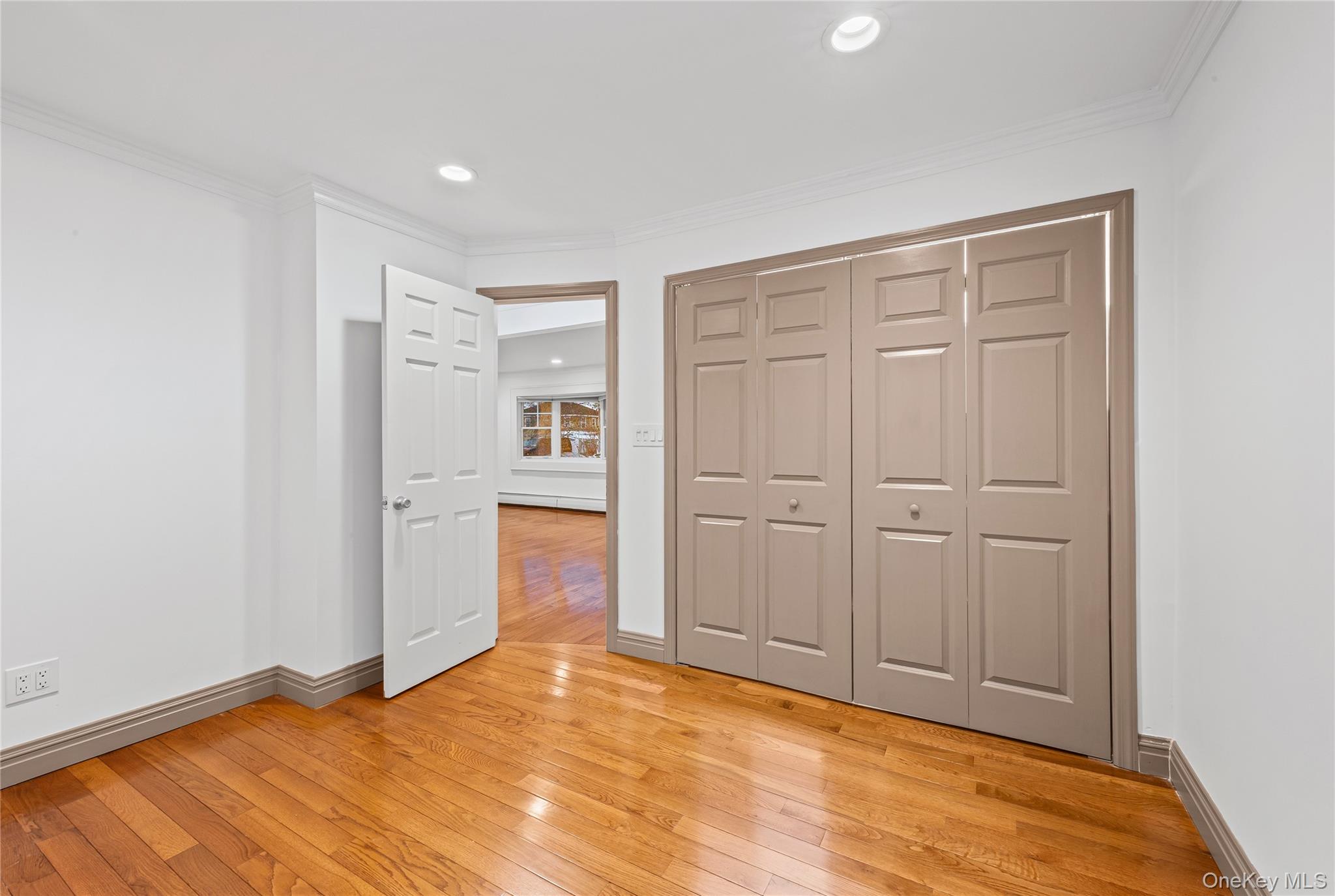 3451 3rd Street Property Photo 13
