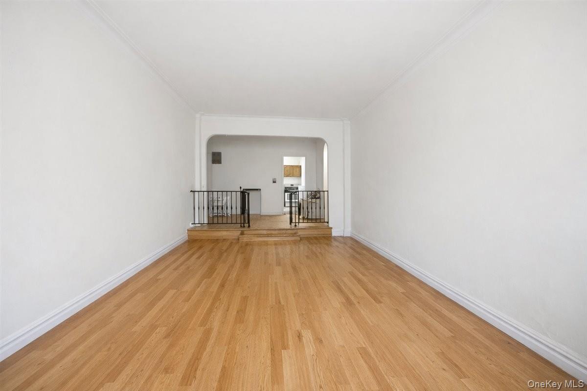 2506 Davidson Avenue 6a Property Photo 4