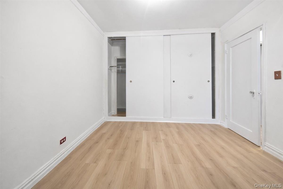 2506 Davidson Avenue 6a Property Photo 10