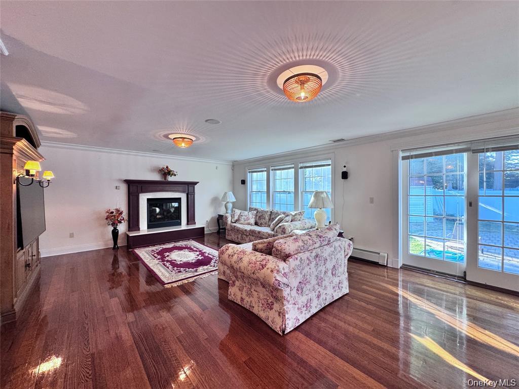 35 Moss Lane Property Photo 14
