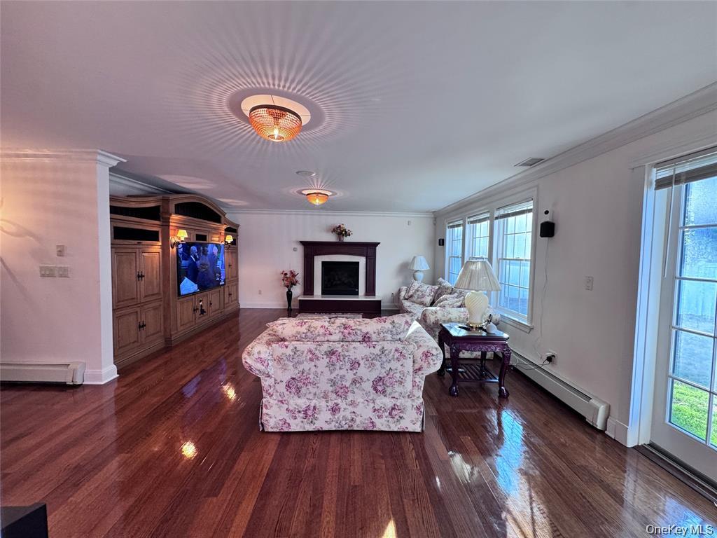 35 Moss Lane Property Photo 15