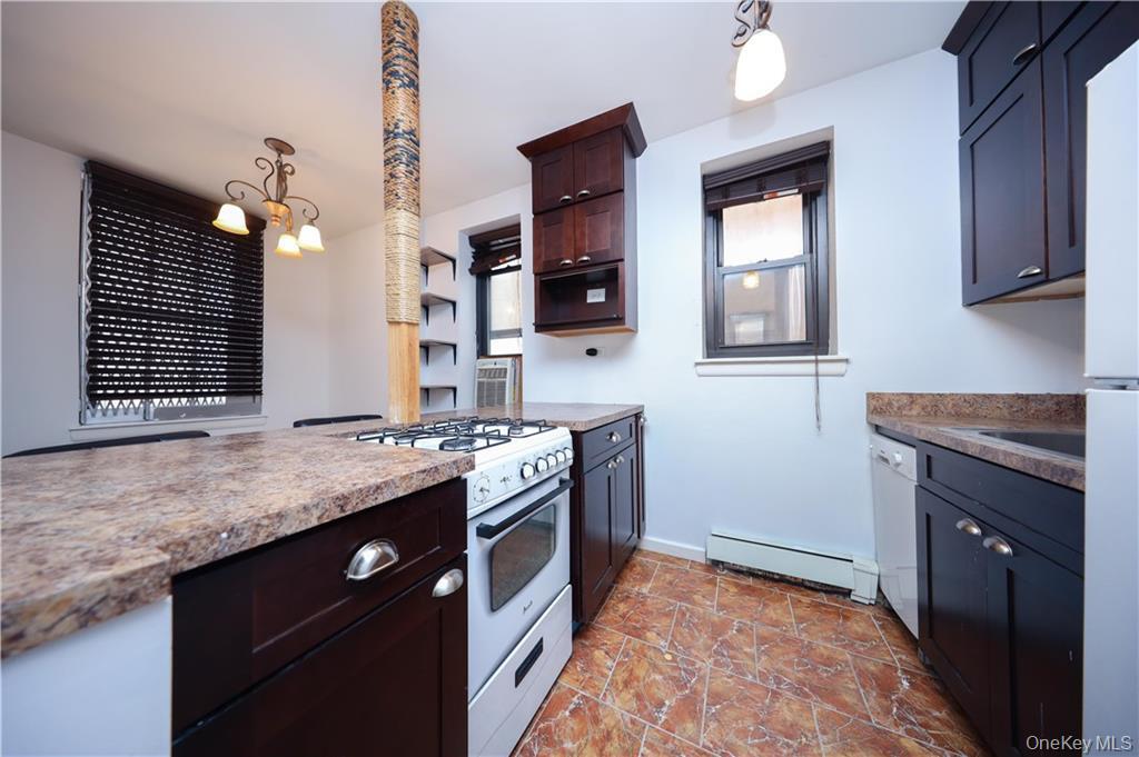 2090 Madison Avenue 4d Property Photo 9