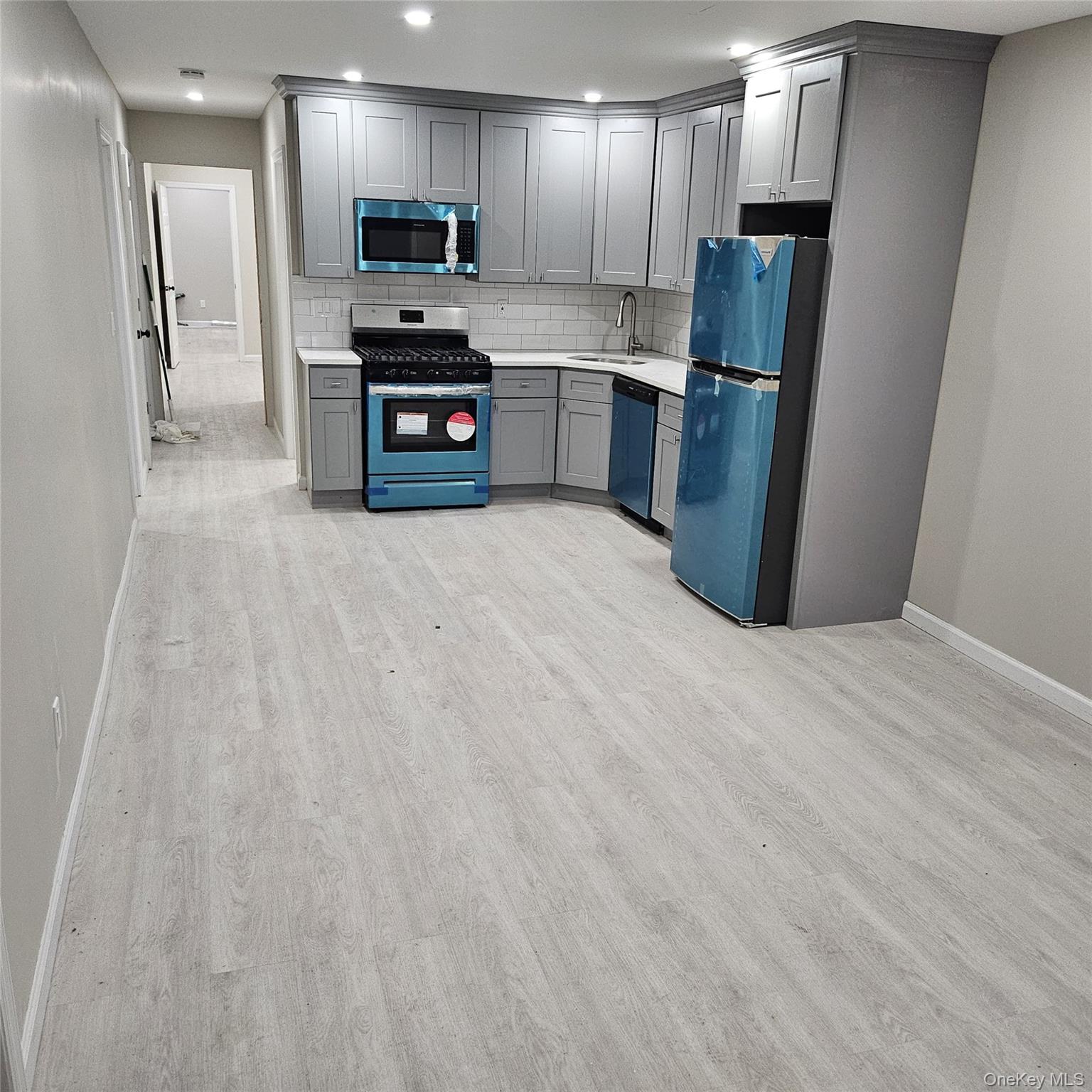 576 Linden Boulevard Property Photo 14