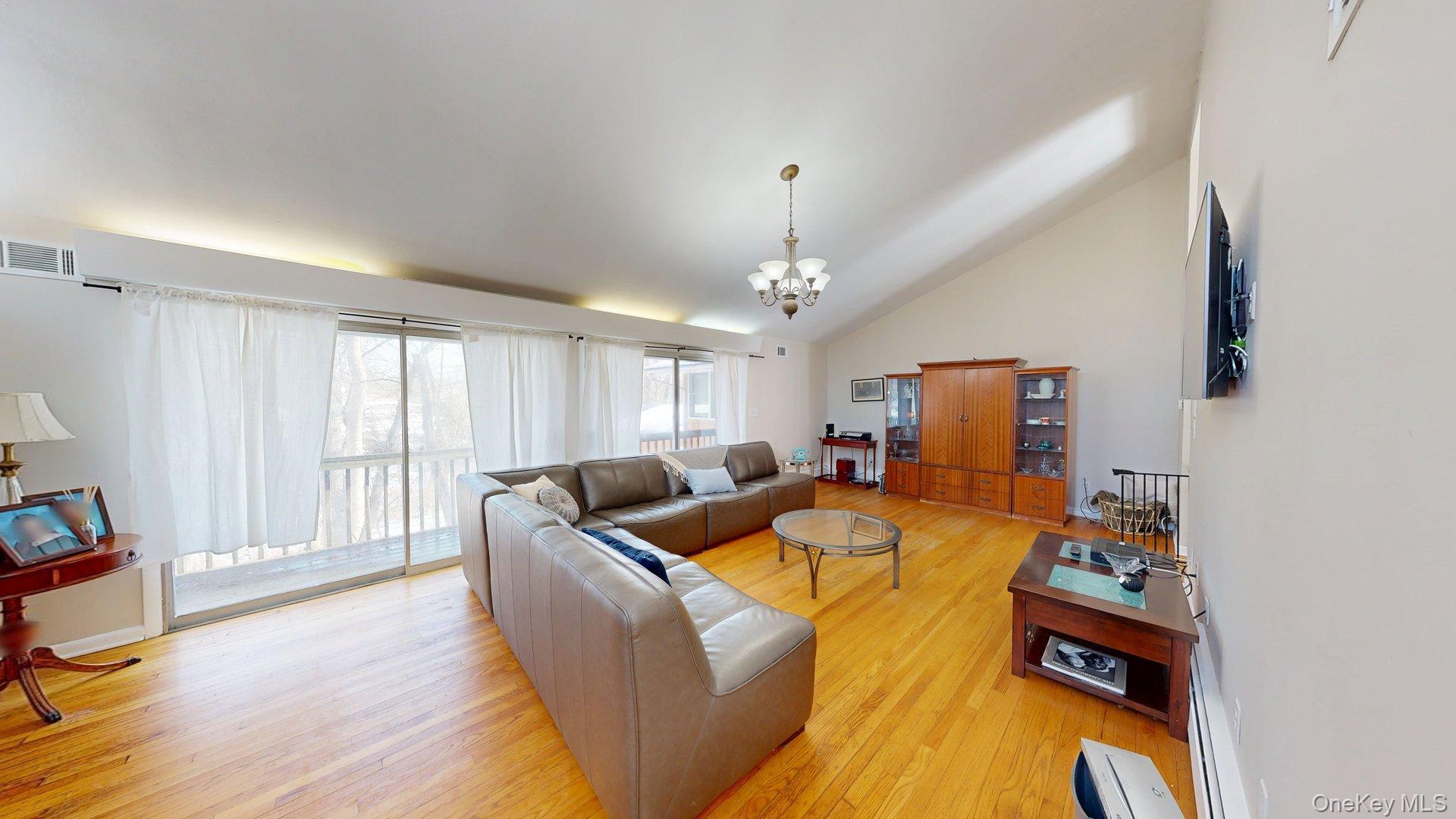 58 Babcock Lane Property Photo 4