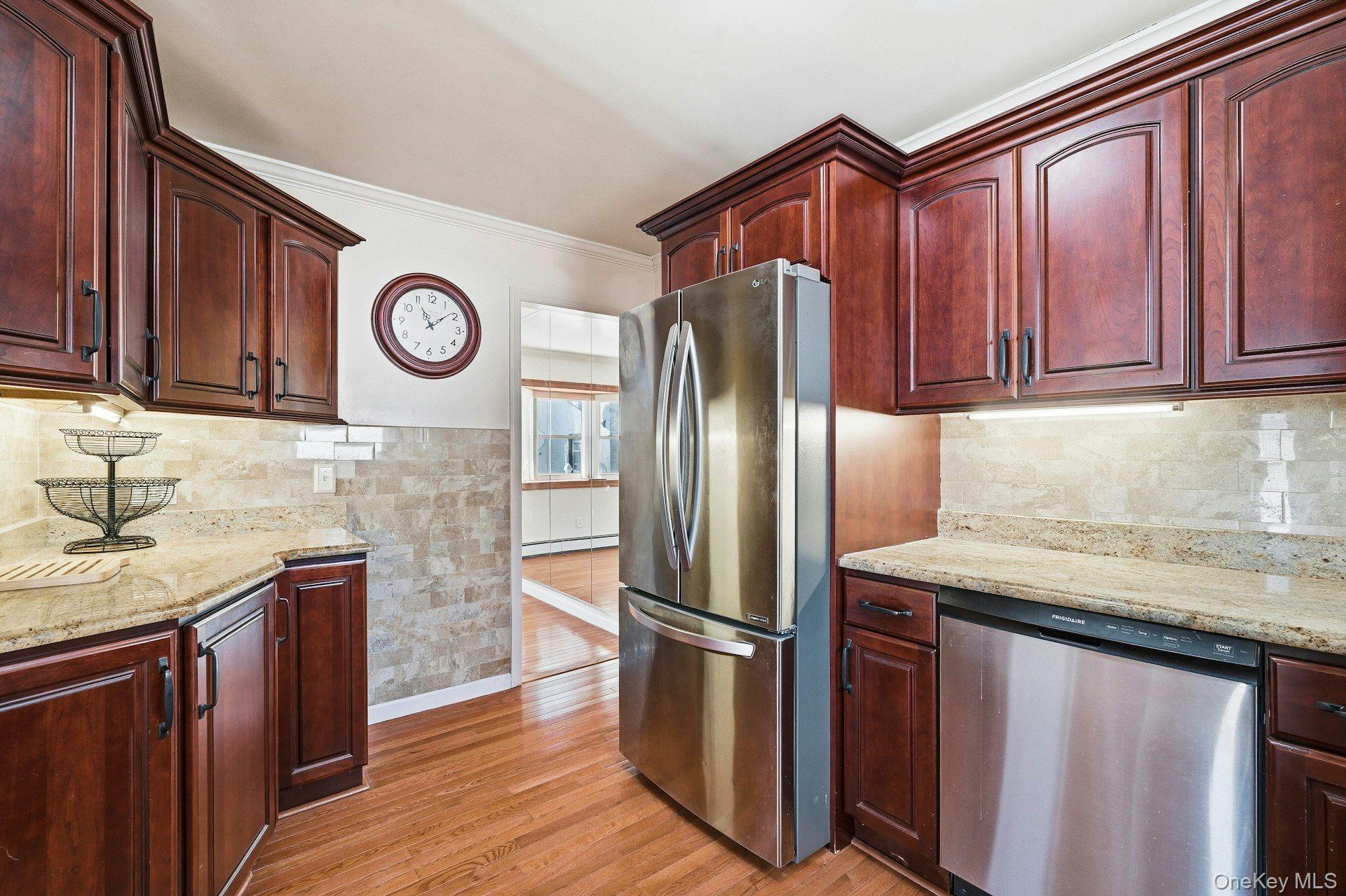 1028 Thomas Avenue Property Photo 13