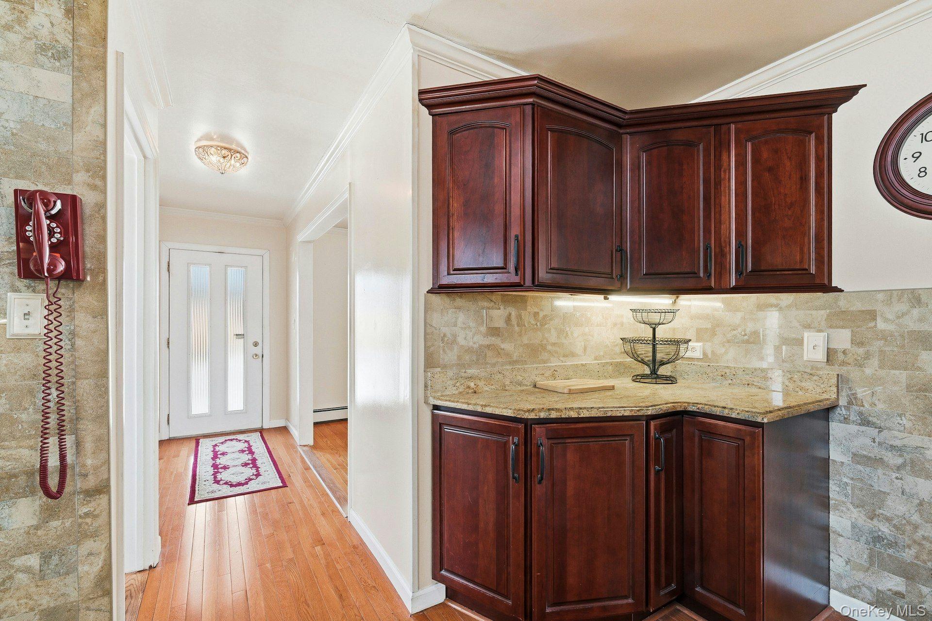 1028 Thomas Avenue Property Photo 14