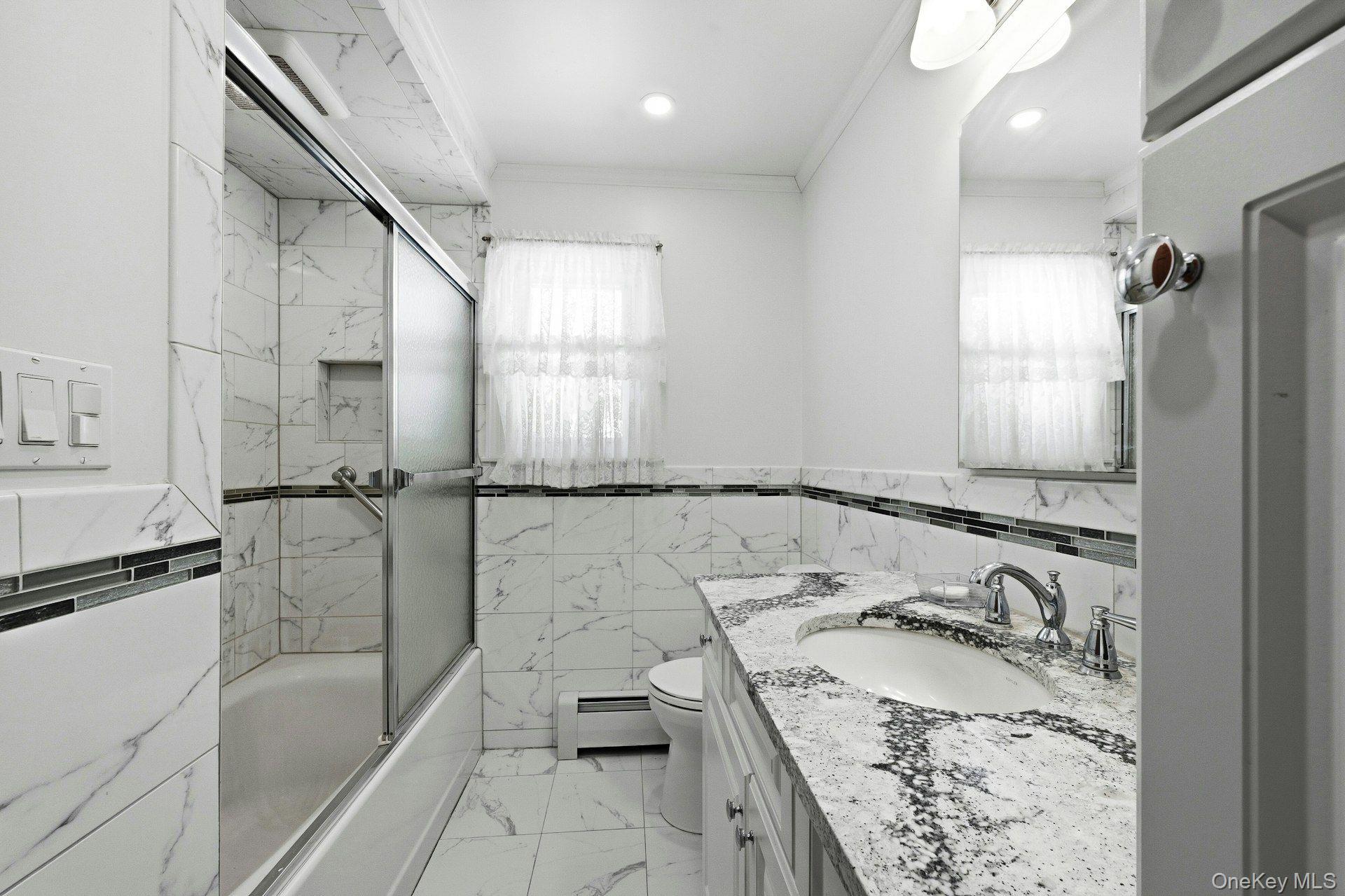 1028 Thomas Avenue Property Photo 15