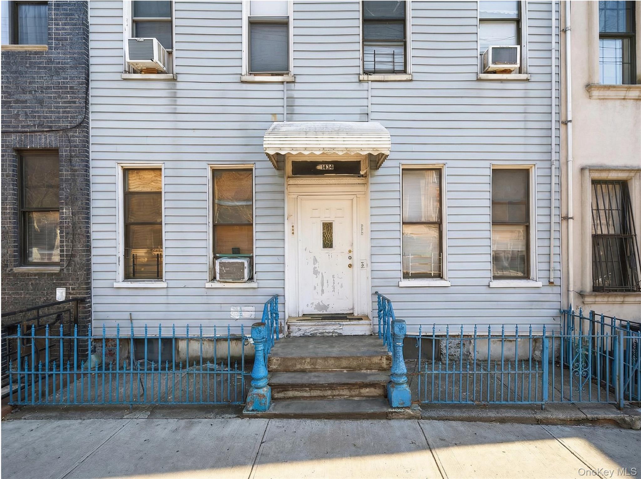 1434 Greene Avenue Property Photo 2