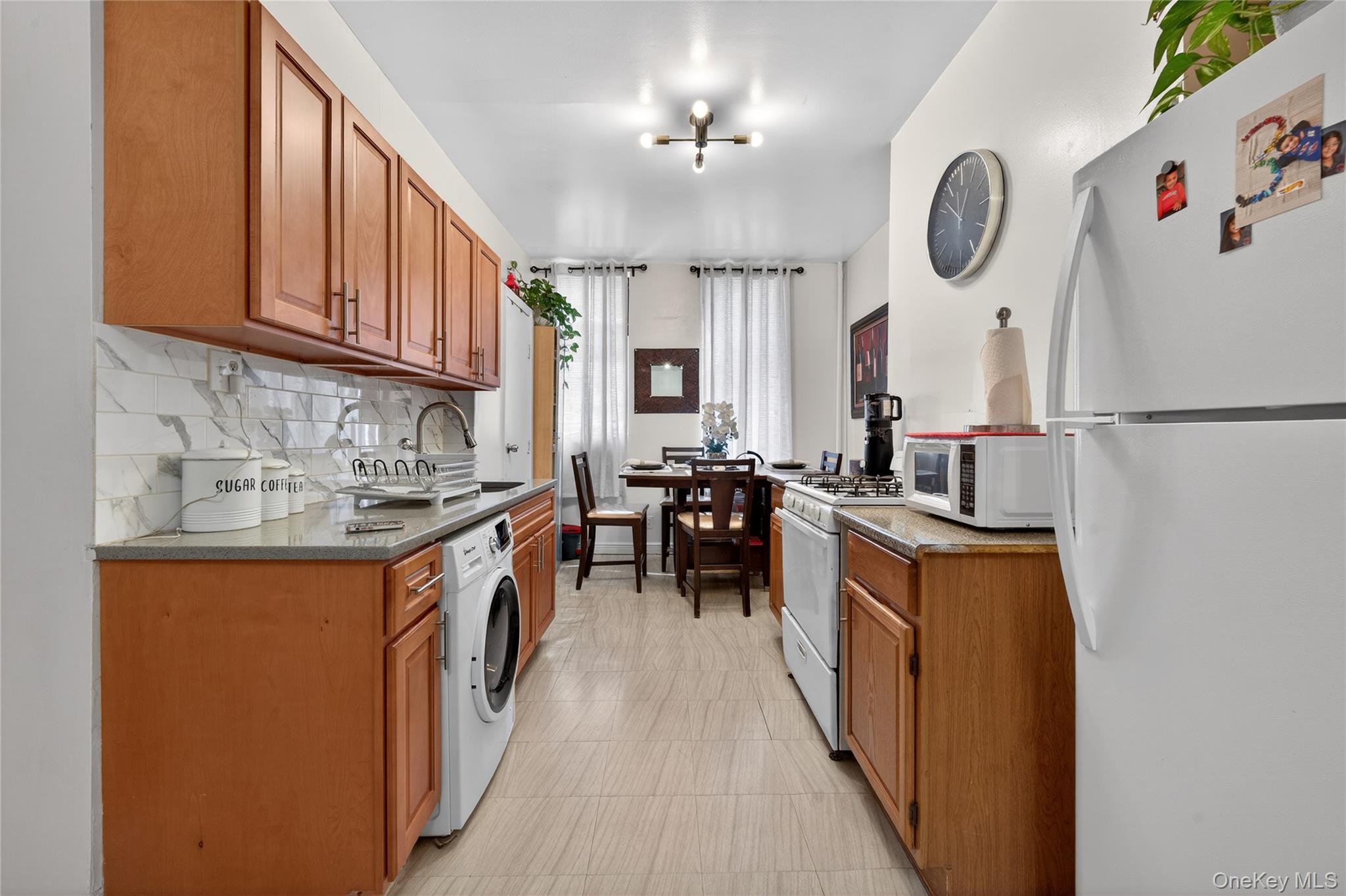 1434 Greene Avenue Property Photo 7