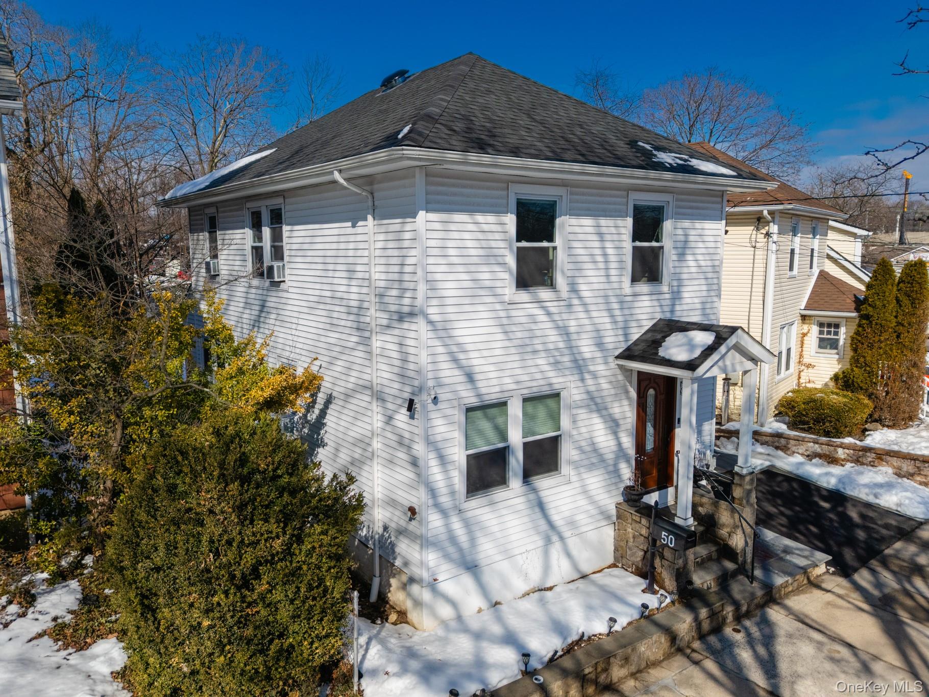 50 Acorn Terrace Property Photo 2