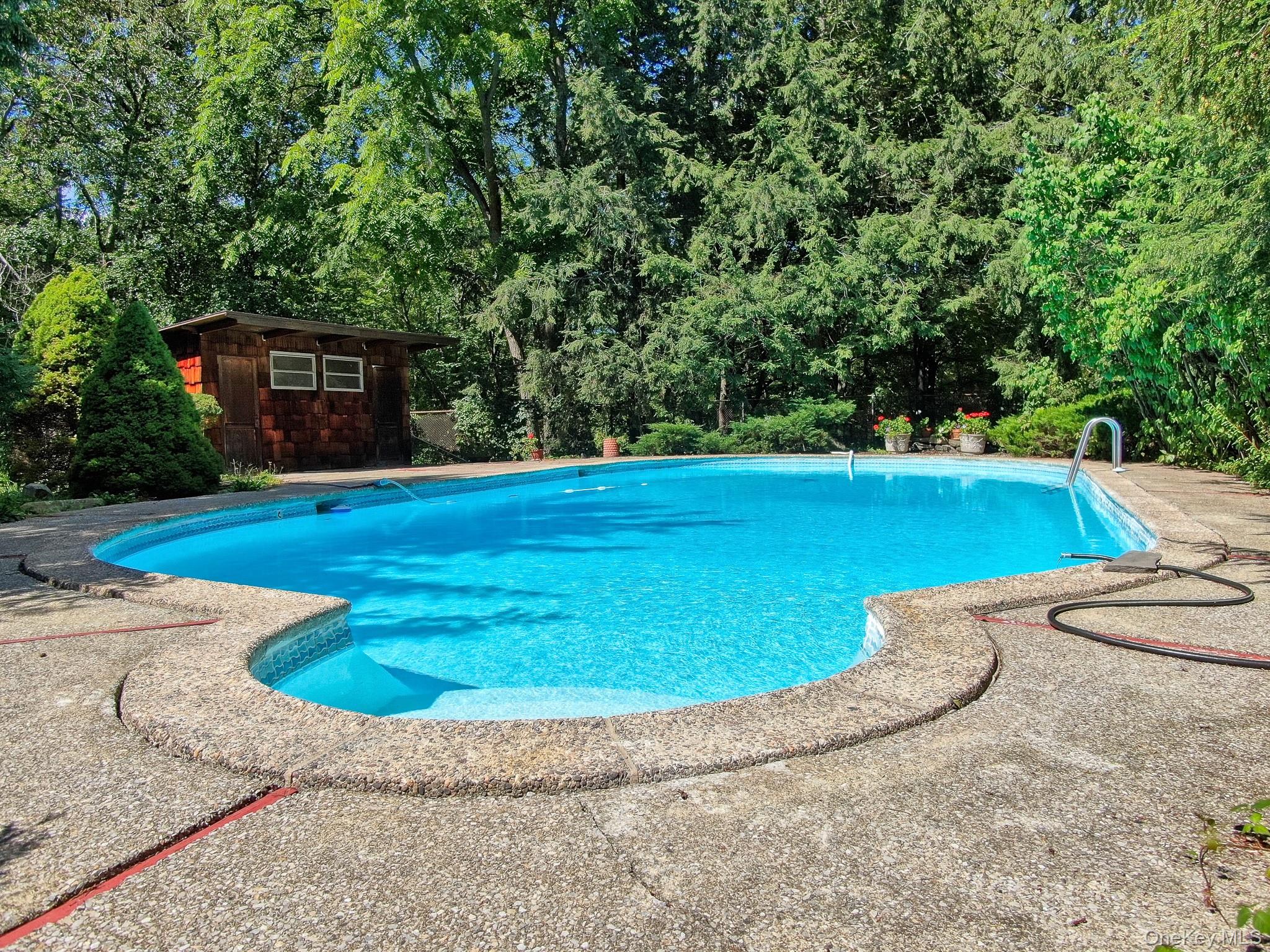 441 N Ohioville Road Property Photo 10
