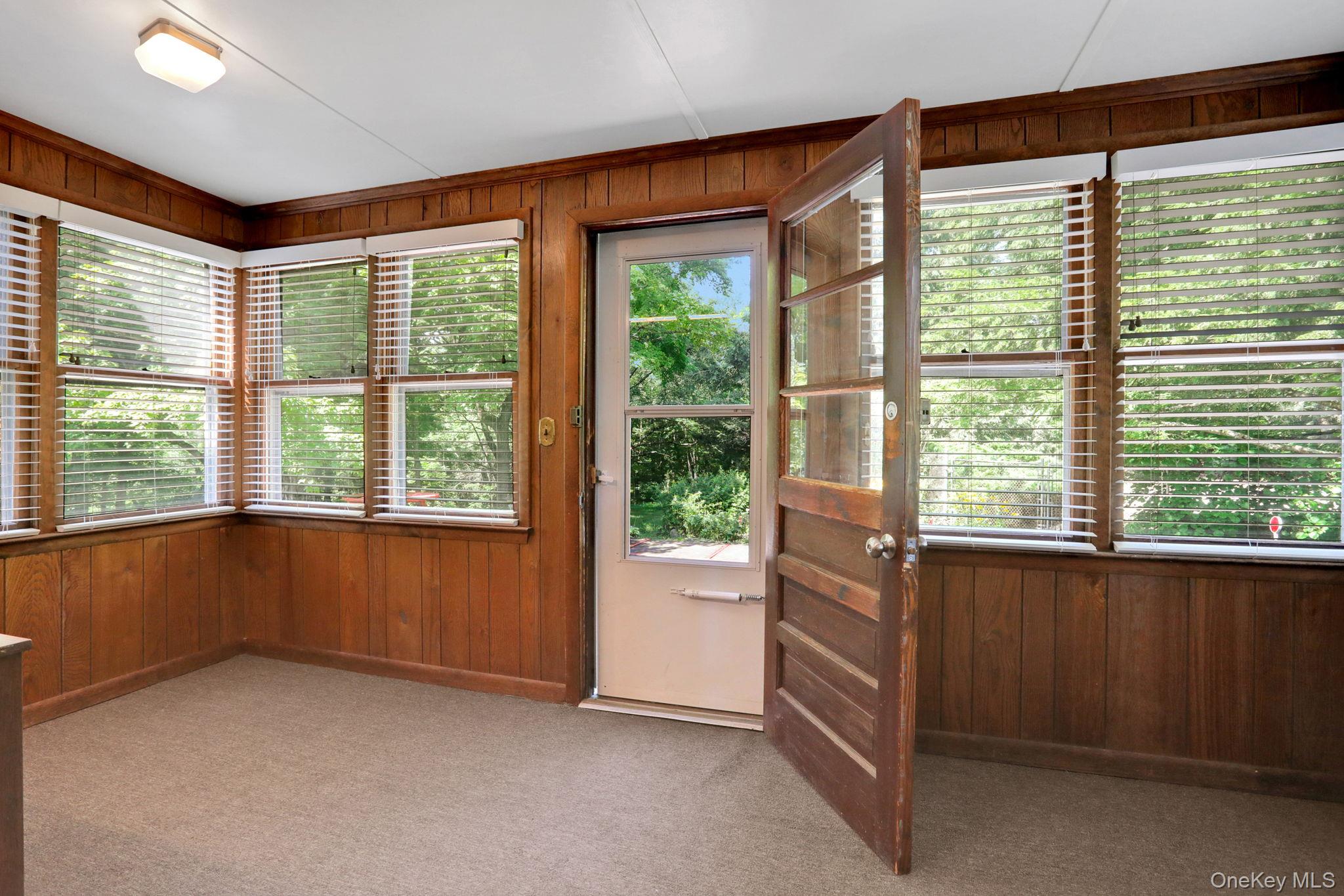 441 N Ohioville Road Property Photo 23