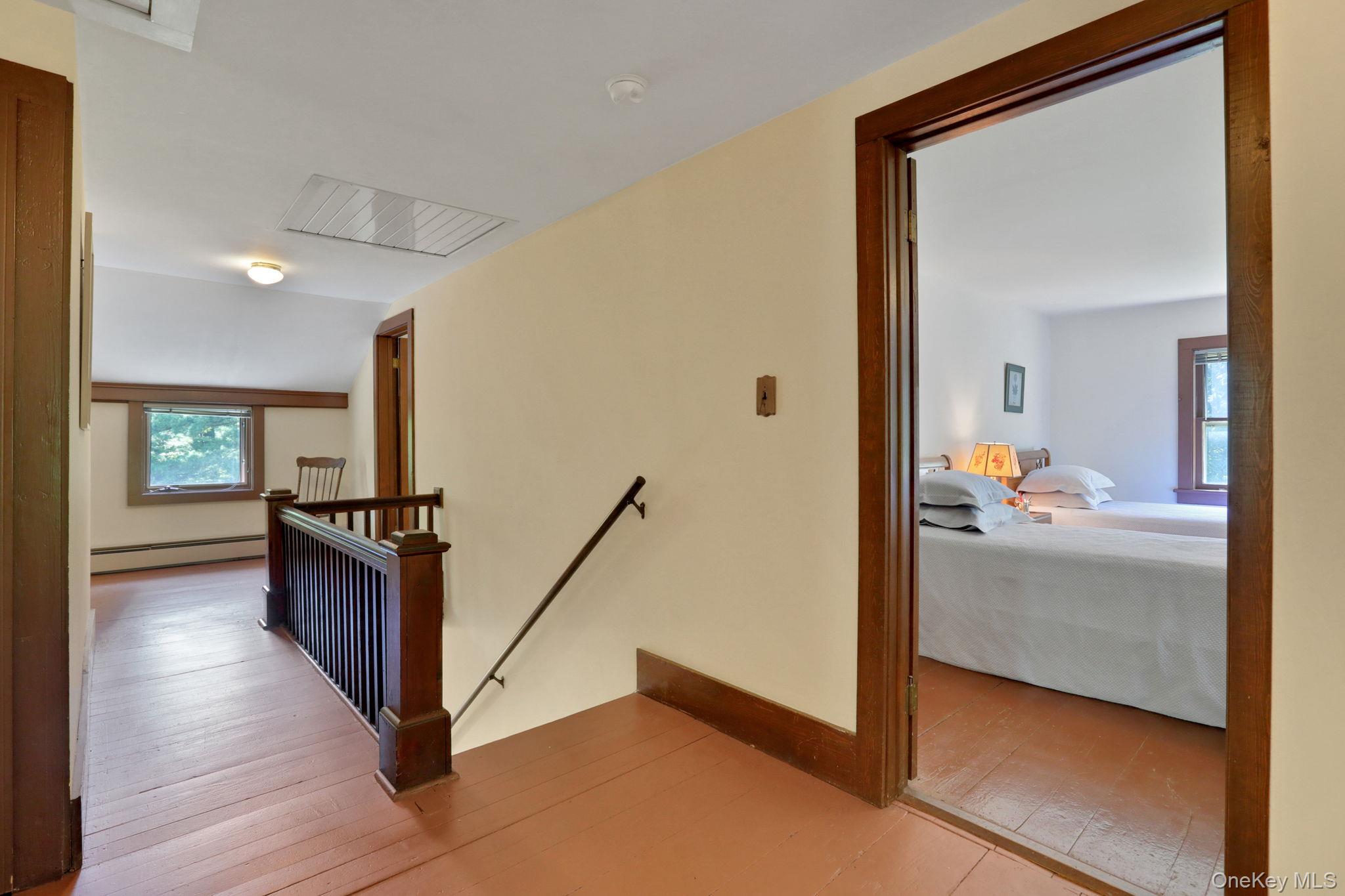 441 N Ohioville Road Property Photo 25