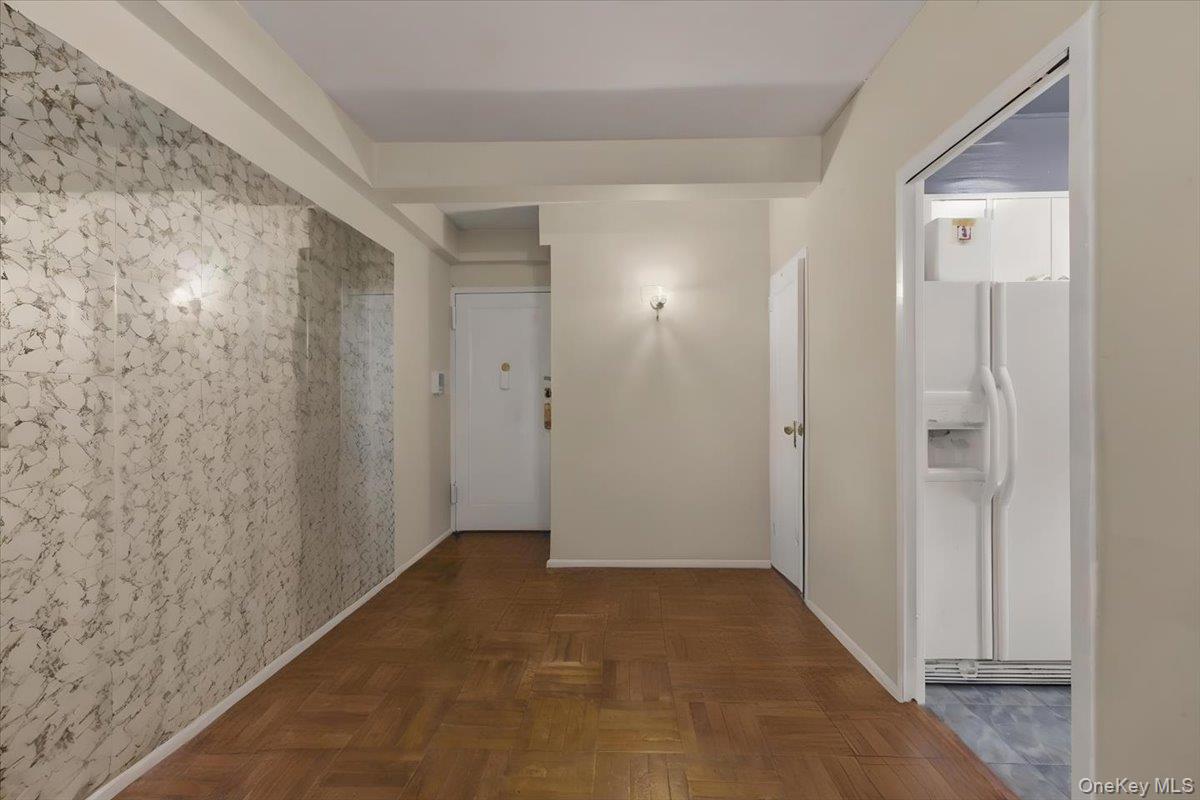 1503 Metropolitan Avenue 5a Property Photo 6