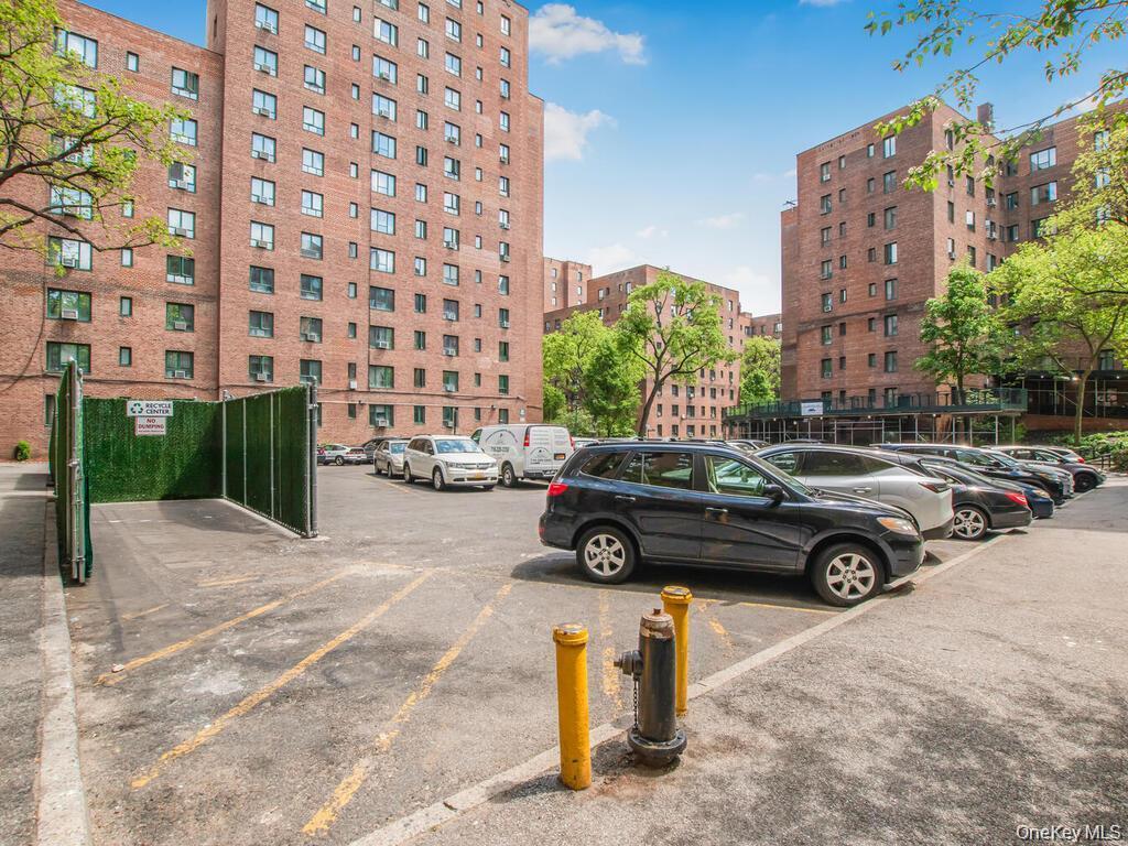 1503 Metropolitan Avenue 5a Property Photo 9