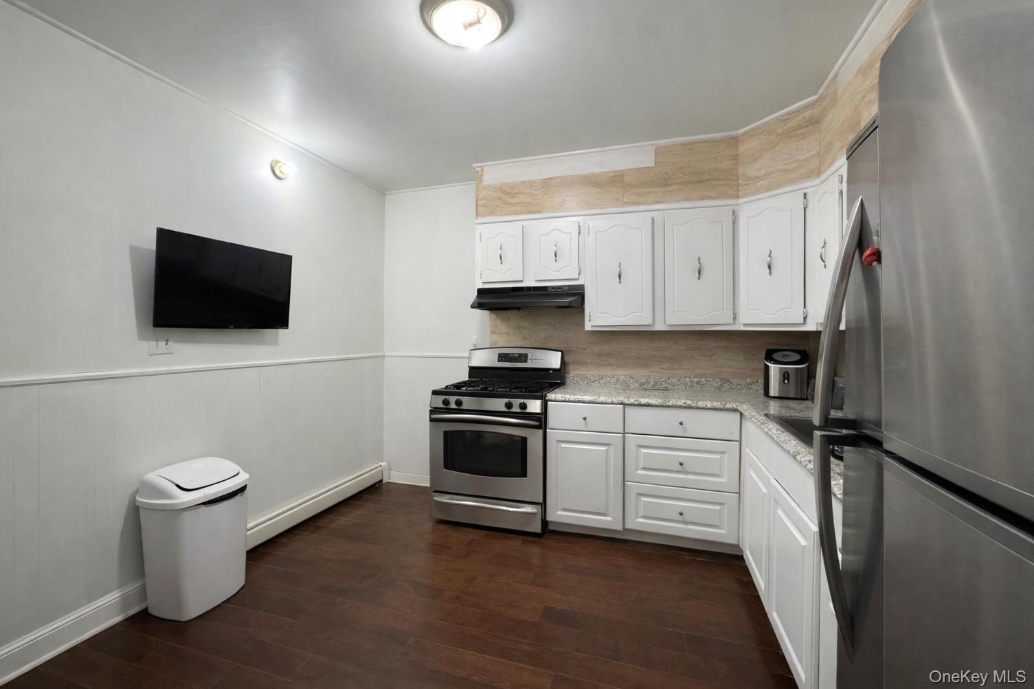 5755 58th Street Property Photo 7