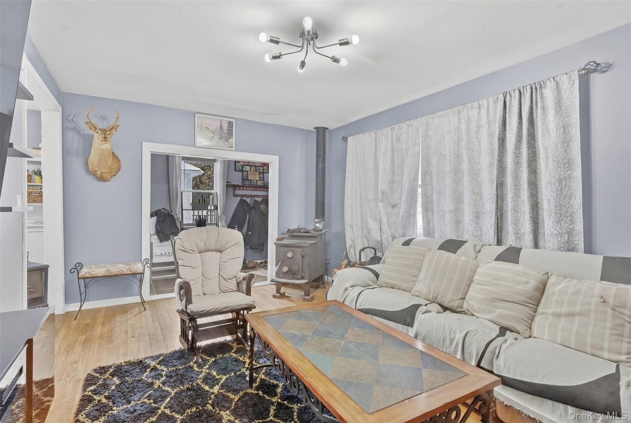 10 Maple Avenue Property Photo 4