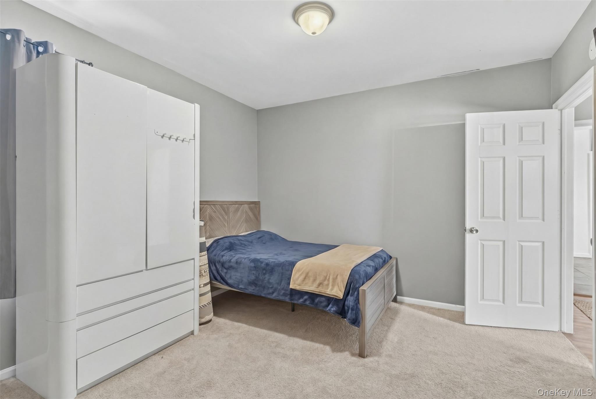 10 Maple Avenue Property Photo 11