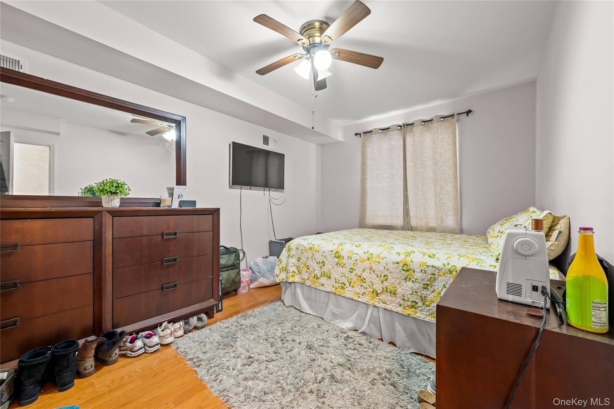 436 Beach 37th Street Property Photo 11