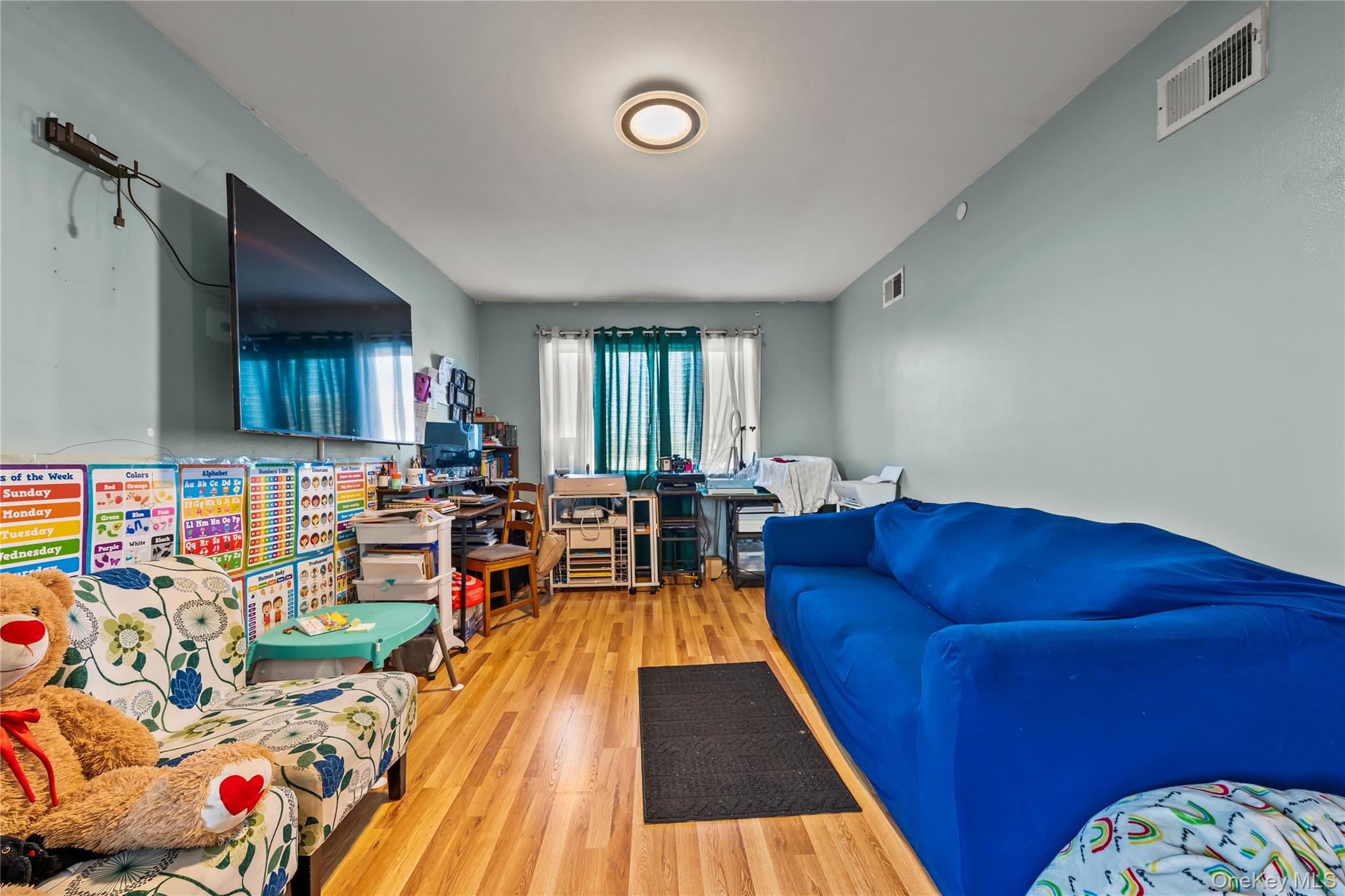 436 Beach 37th Street Property Photo 17