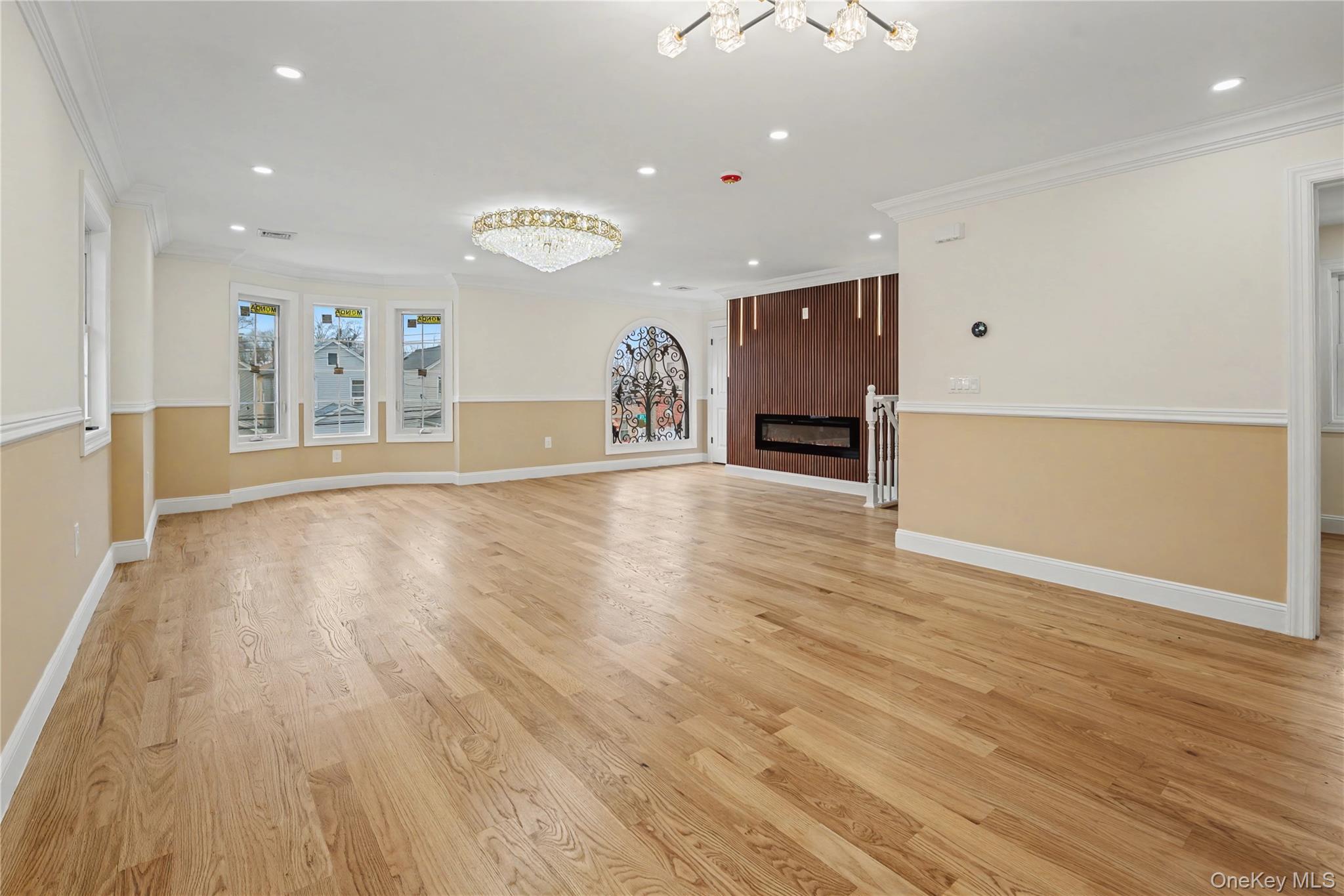 16118 122nd Avenue Property Photo 6