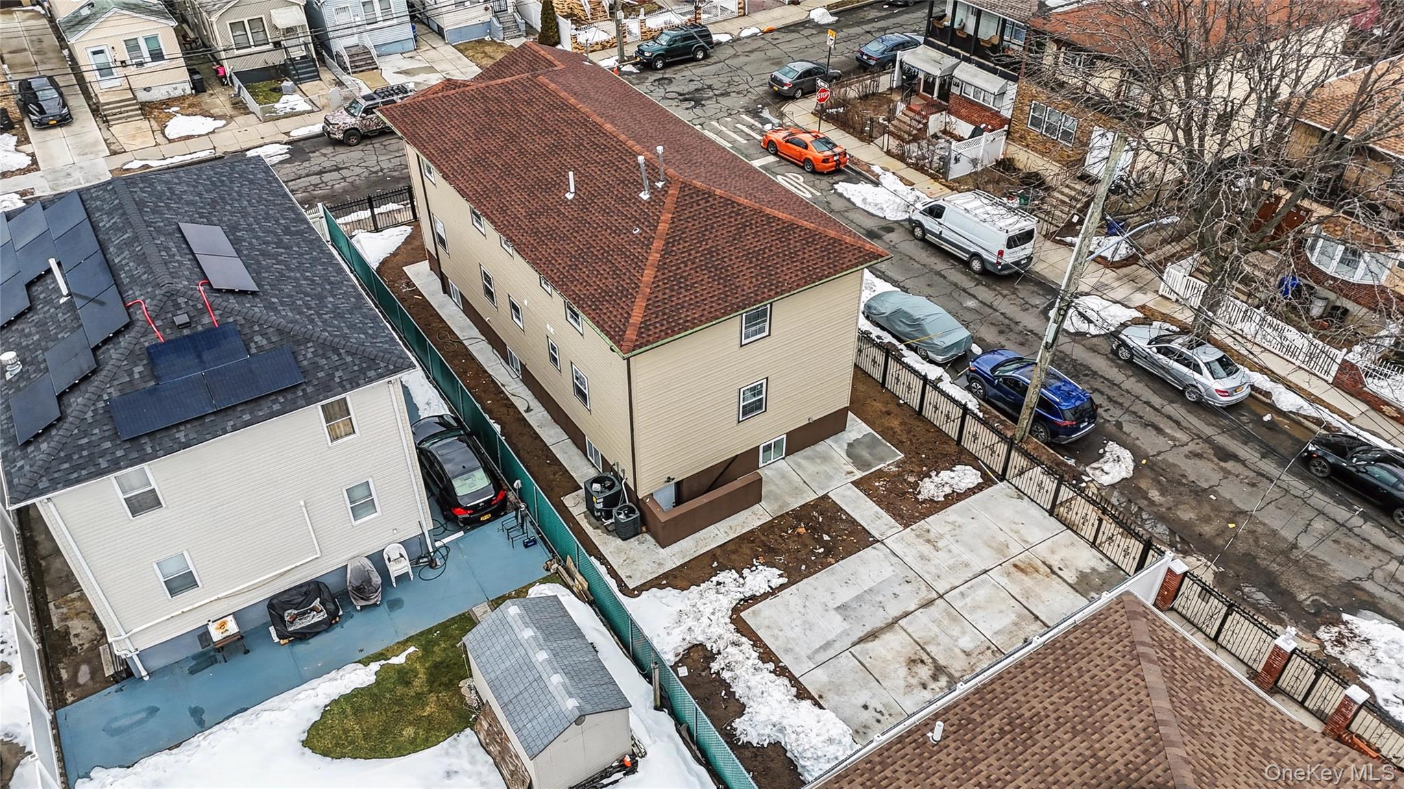 16118 122nd Avenue Property Photo 7