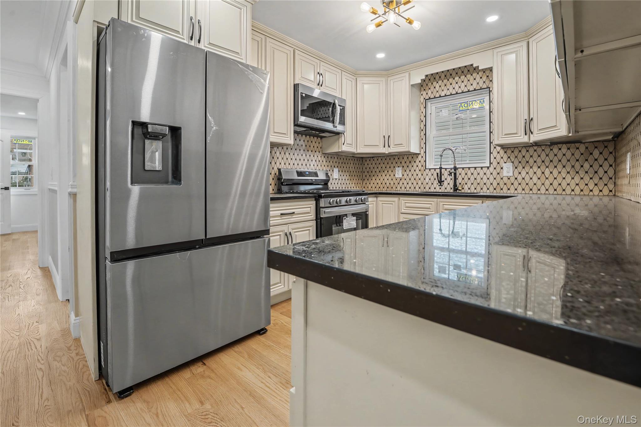 16118 122nd Avenue Property Photo 12