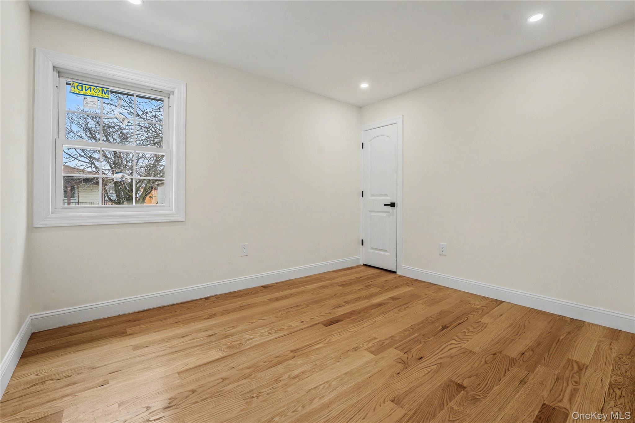 16118 122nd Avenue Property Photo 18