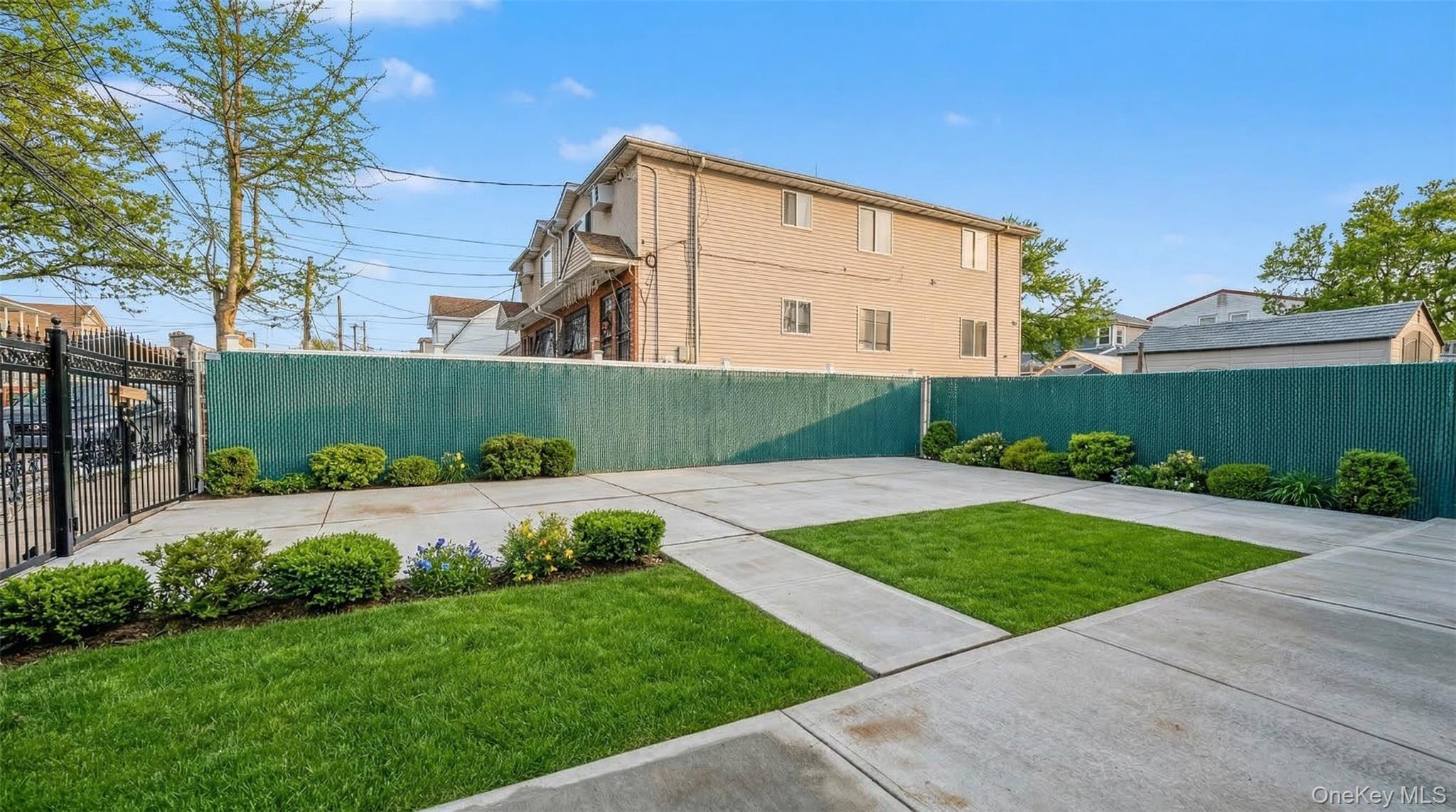 16118 122nd Avenue Property Photo 25