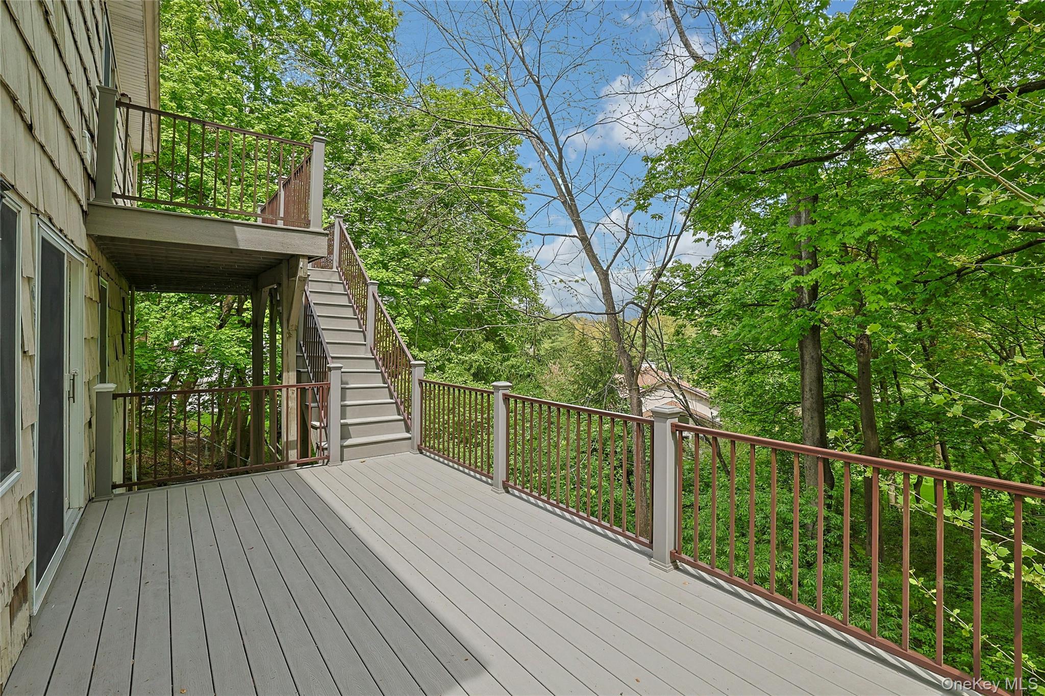 41 Osceola Avenue Property Photo 4