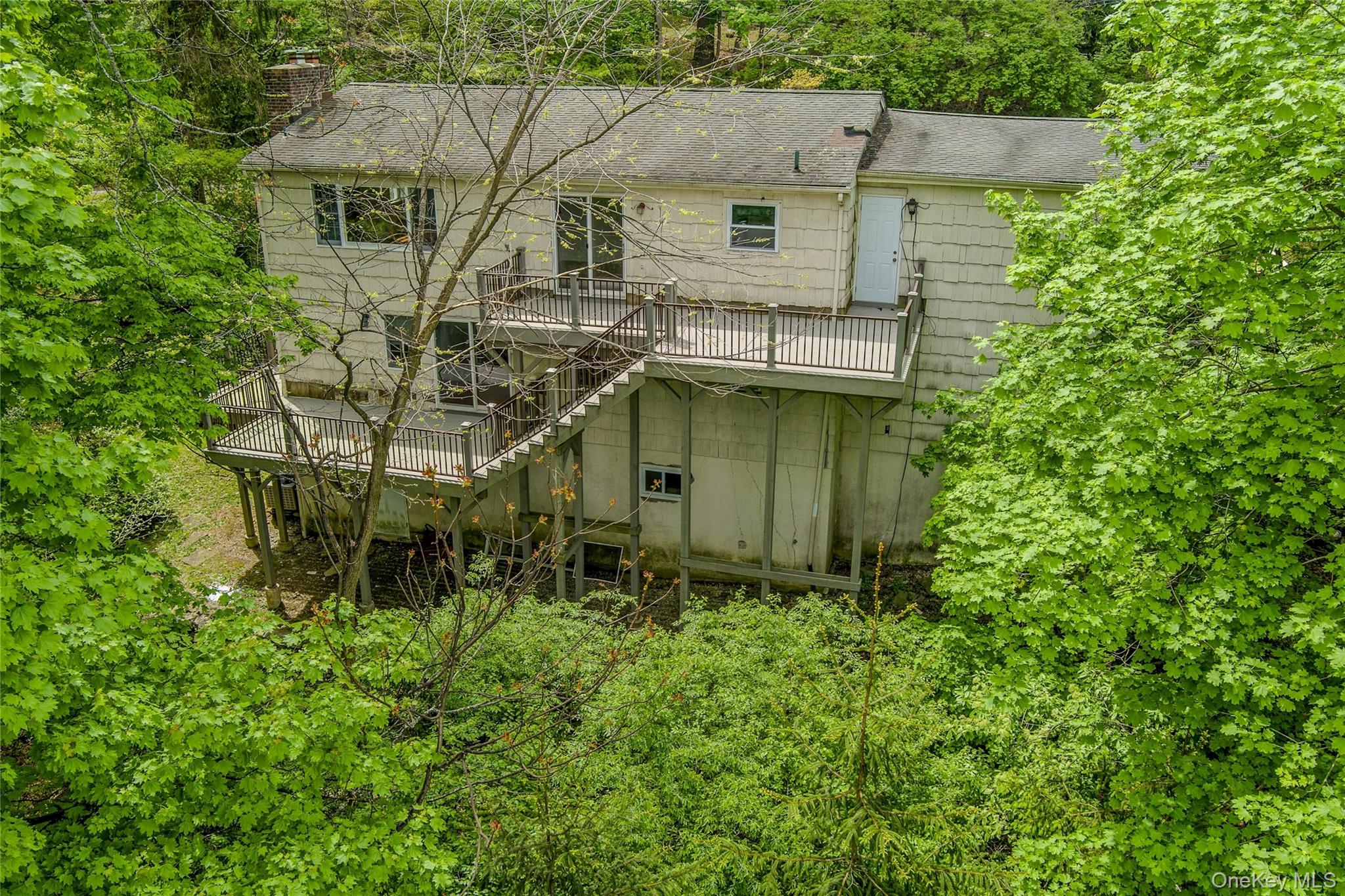 41 Osceola Avenue Property Photo 14