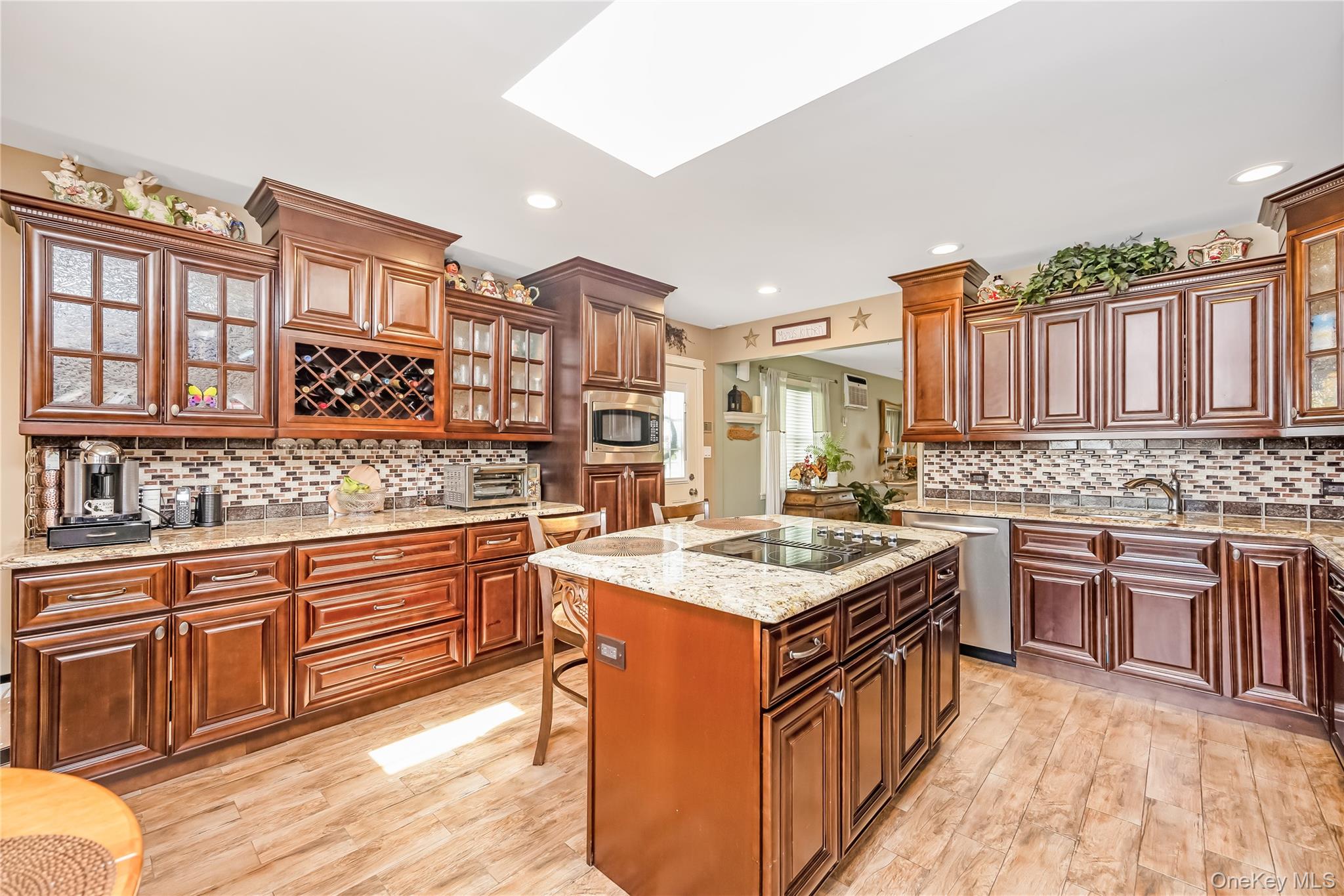 71 Seawane Road Property Photo 4