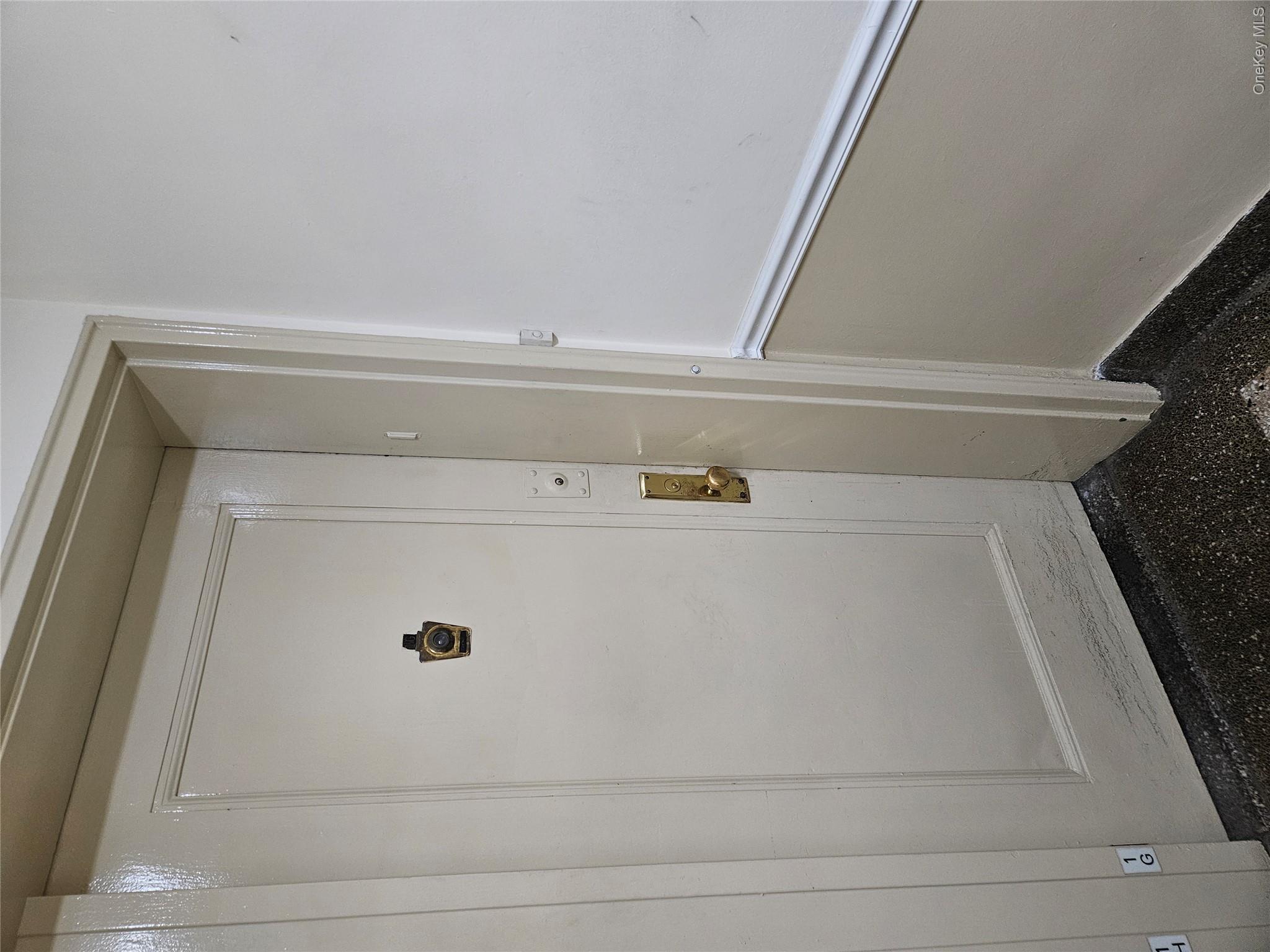 2220 Burnett Street 1g Property Photo 6