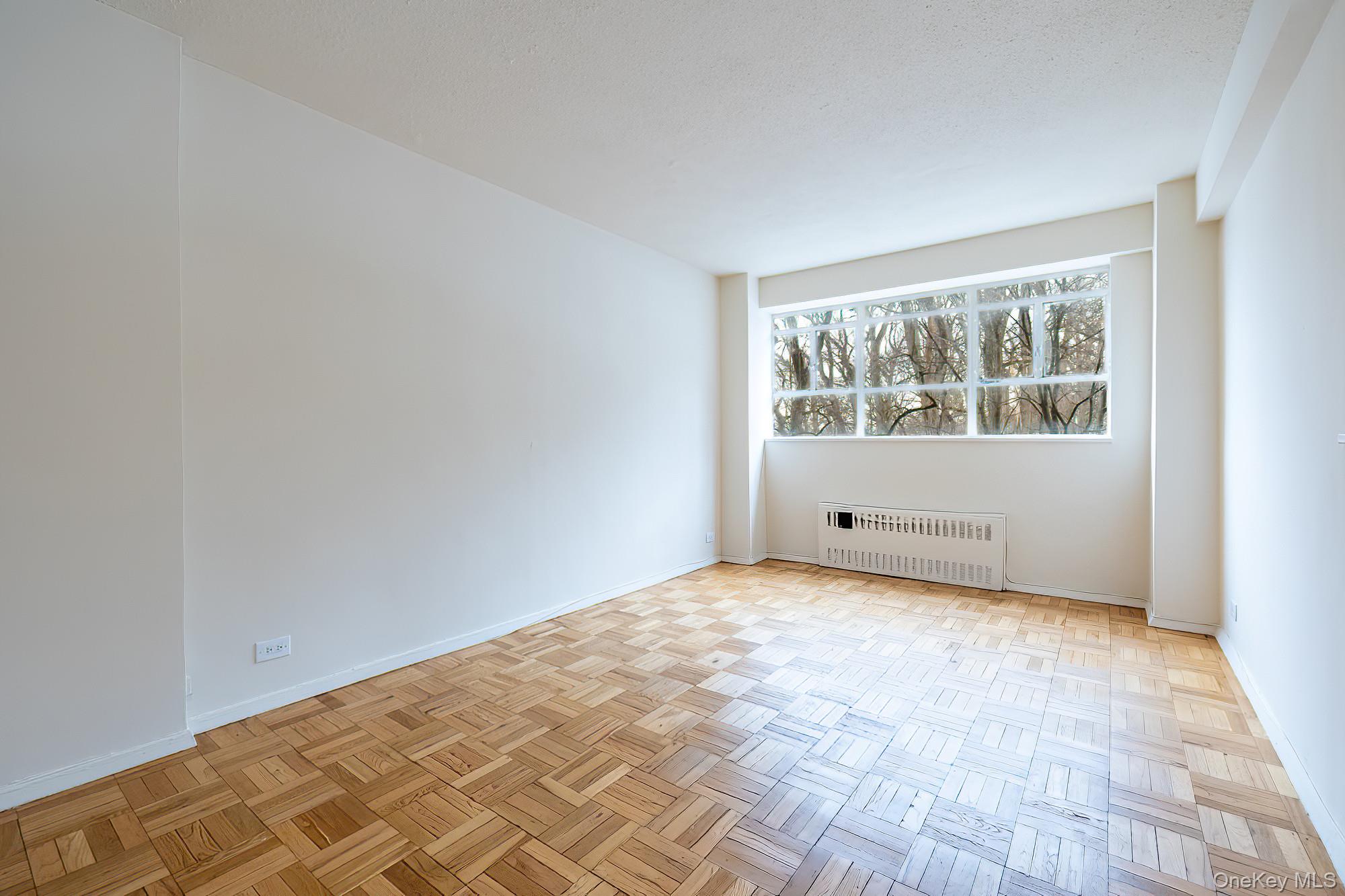 2727 Palisade Avenue 5a Property Photo 12